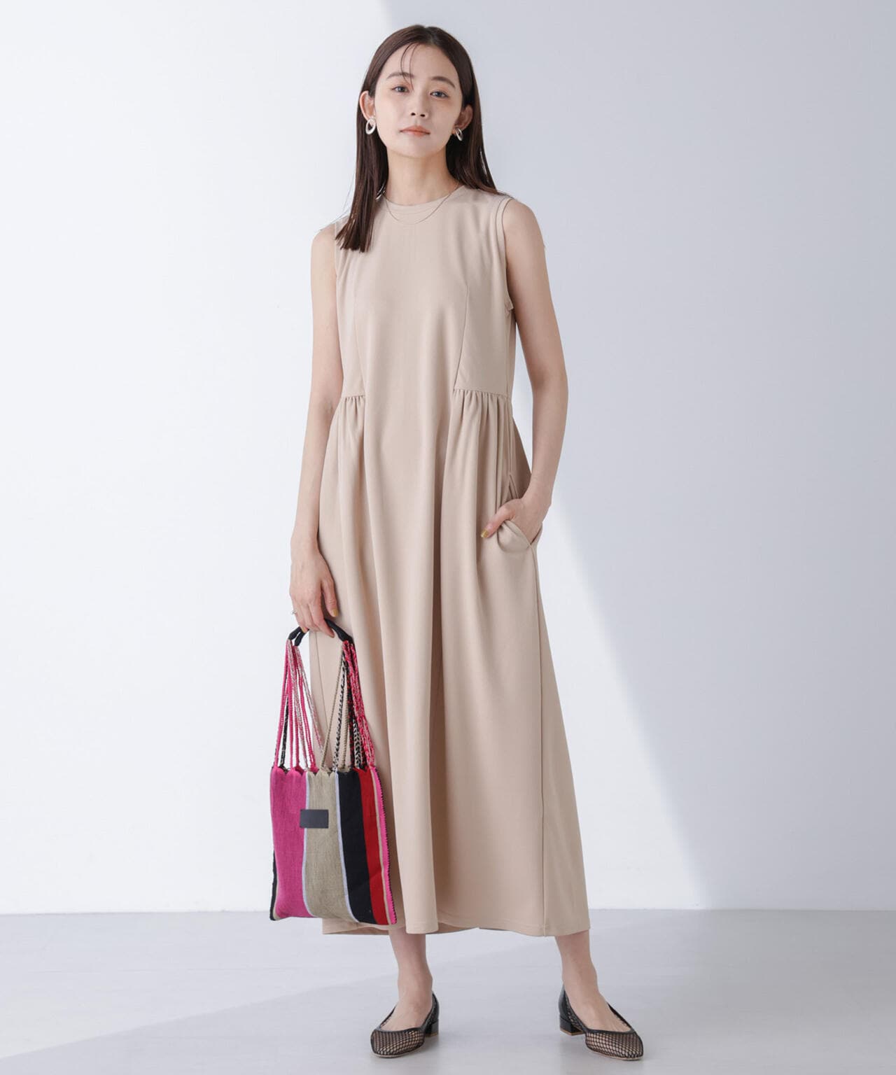 美品 24年JOURNAL STANDARD メモリーコクーンワンピース JOURNAL STANDARD（ジャーナルスタンダード）の「《WEB限定追加
