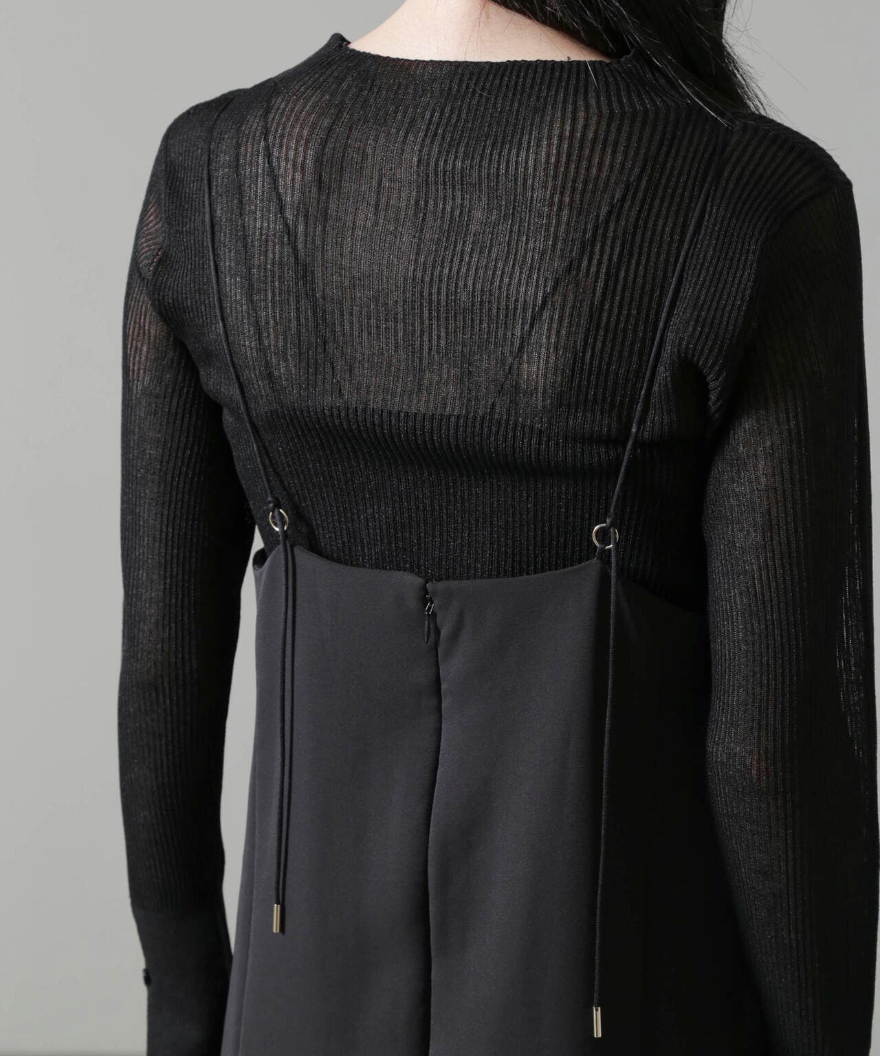 ◆Donna Karan スクエアネックバックルワンピース スクエアネックピンタックフラワーワンピース | レディース