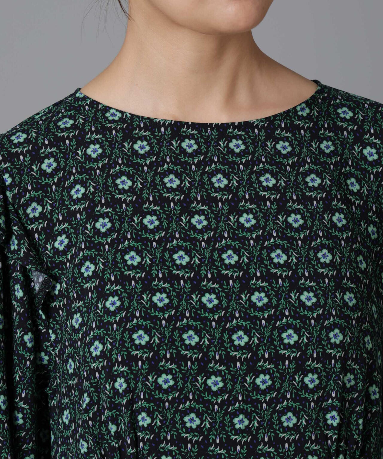 サークルフラワープリントワンピース 6694219334