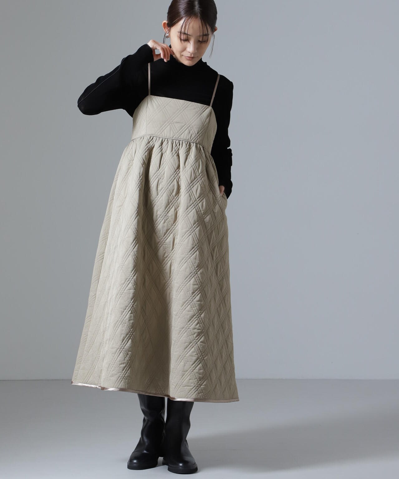 apolina 刺繍ワンピース 2-3y