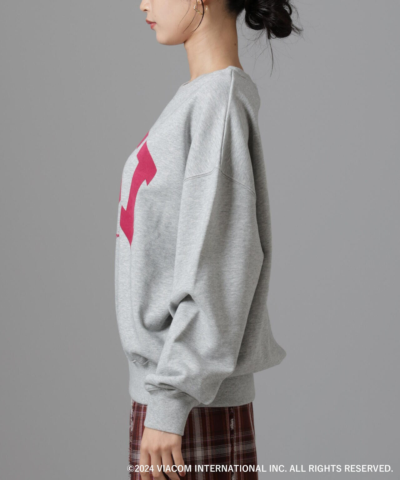 トレーナー スウェット EMILY IN PARIS × FUDGE / EMB SWEAT SHIRT レディース Emily in Paris ×FUDGE 別注 刺繍 スウェット