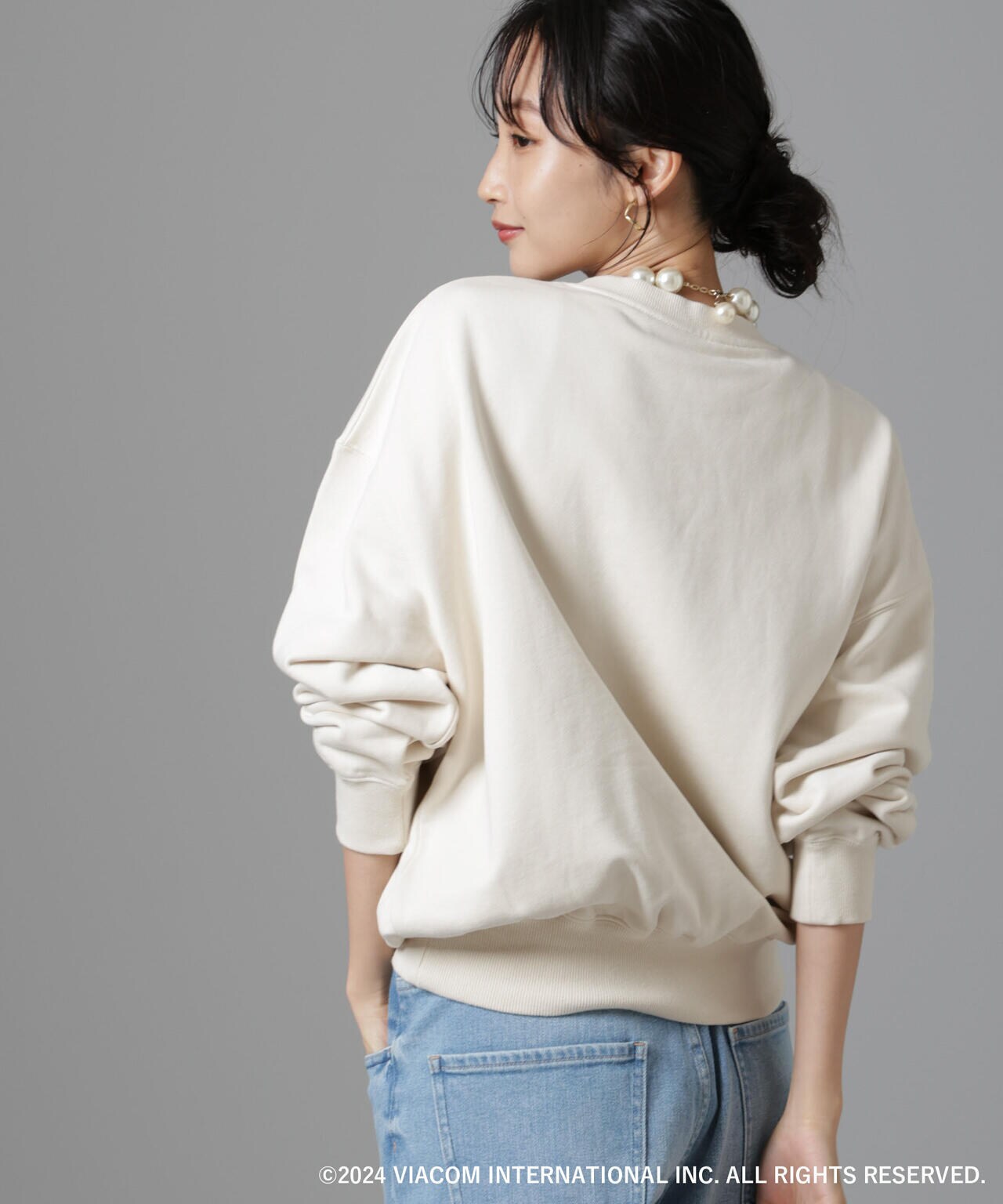 Emily in Paris × FUDGE 別注 ロゴ スウェット