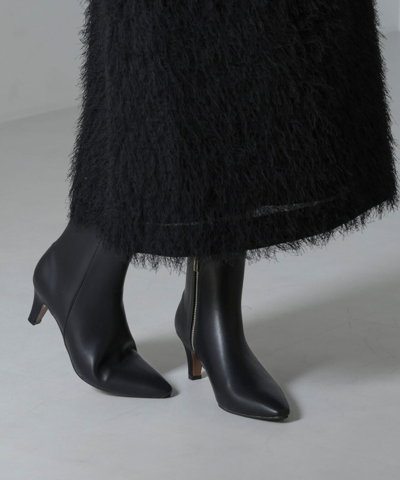 ポインテッドトゥショートブーツ 6694233304