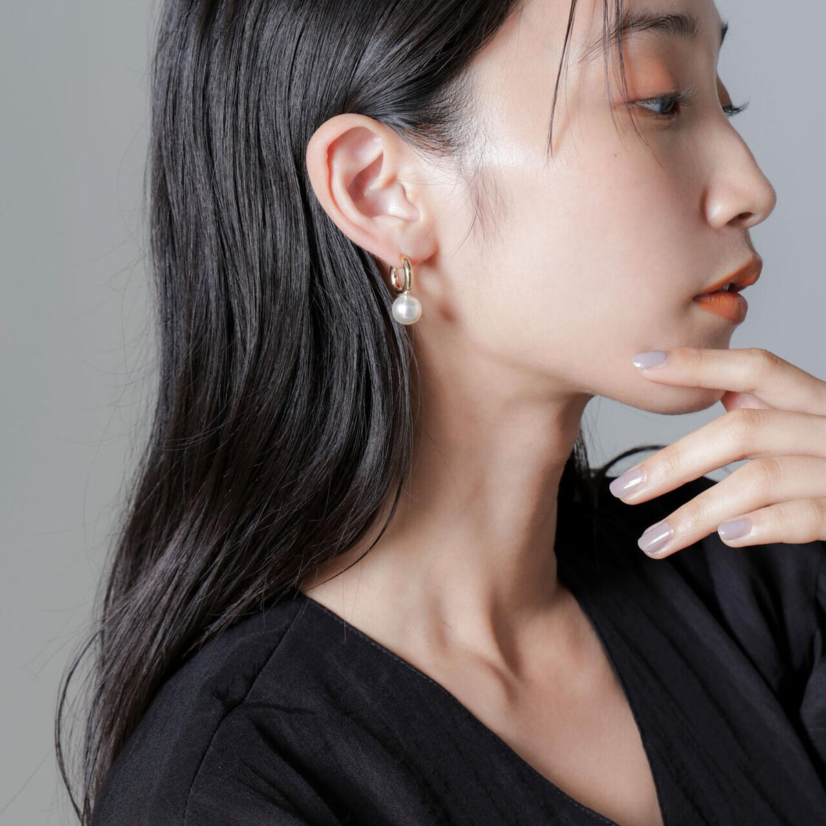 美品 カリーヌパリ　パールピアス まるピアス 美品 カリーヌパリパールピアス まるピアス