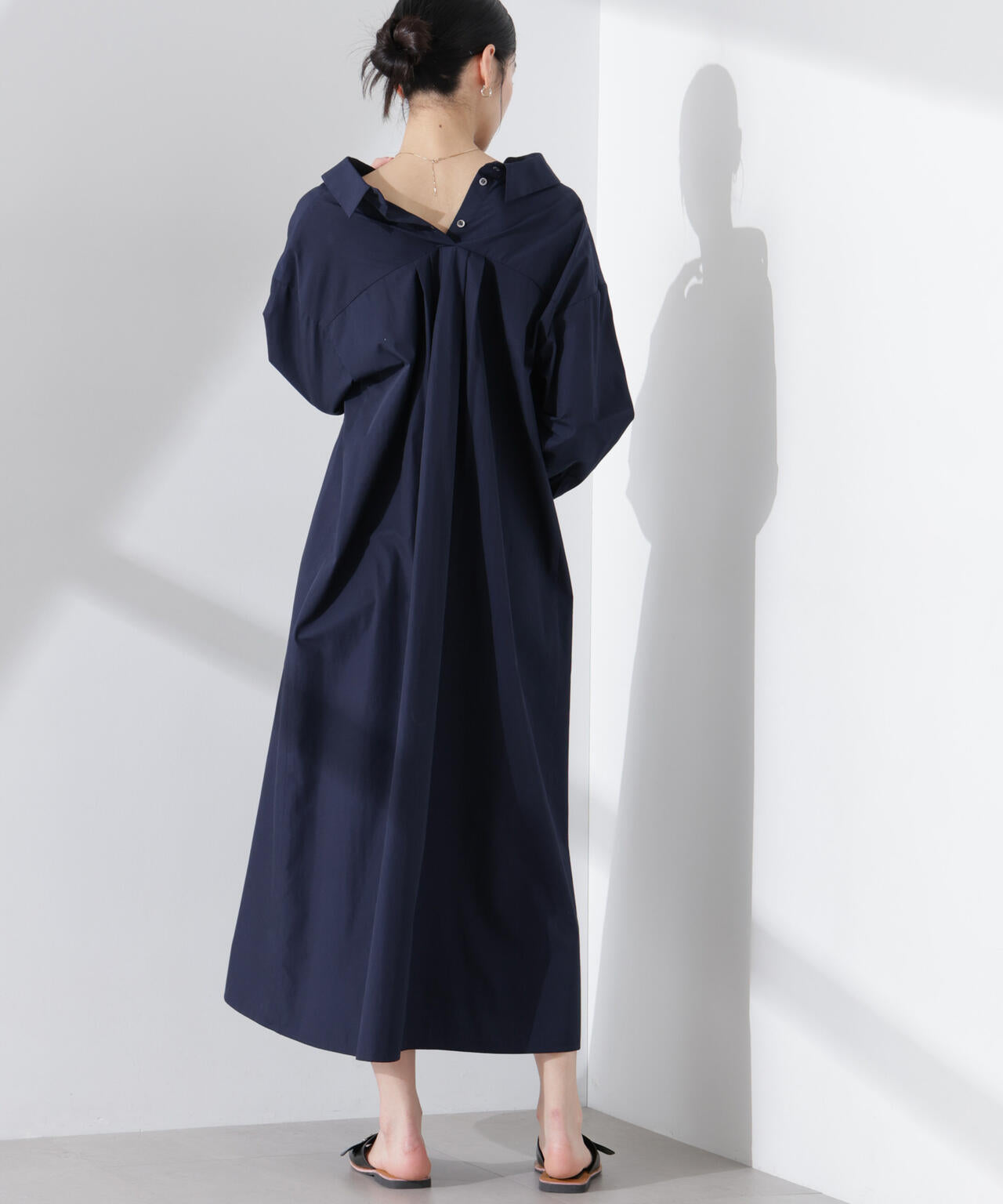 極美品 フォクシー フレアシャツワンピース パフスリーブ プリーツ ネイビー40 ニュアンスカラー フレアシャツ ワンピース