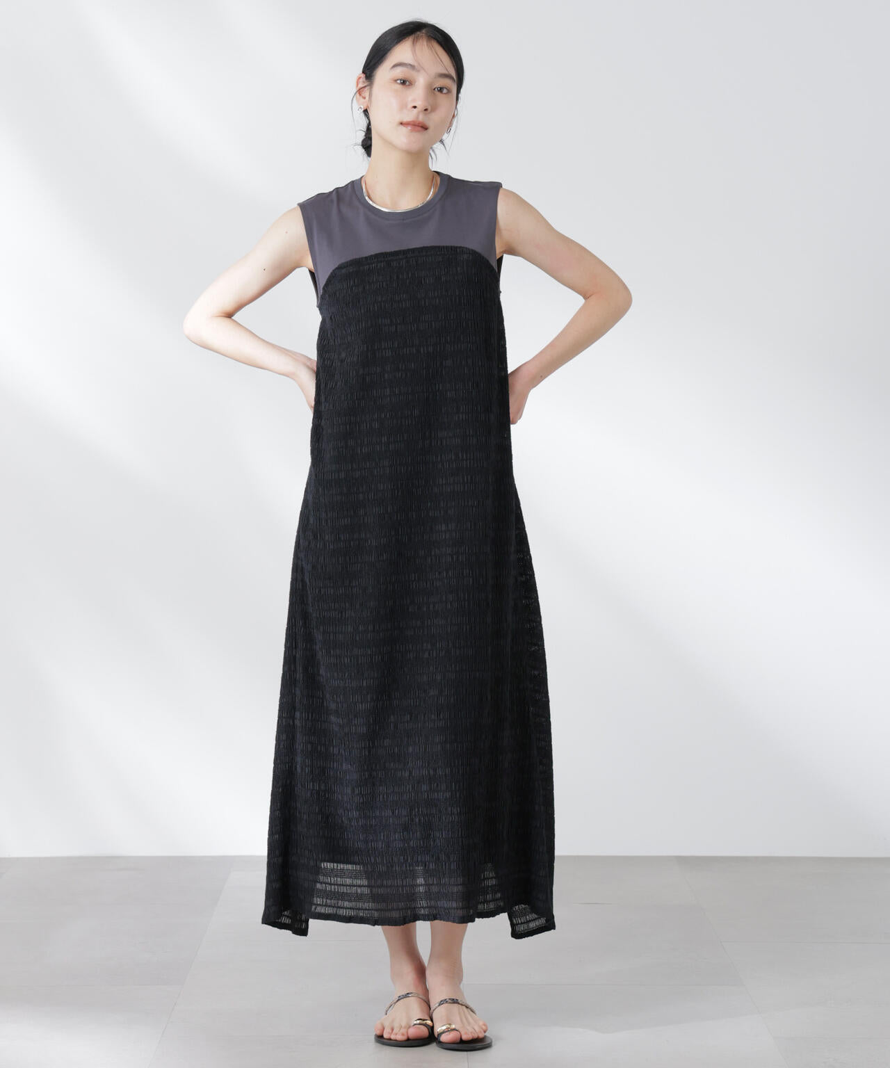 ワンピース1-112 Vネックワンピース 323-32 Series | かぐらやONLINE SHOP