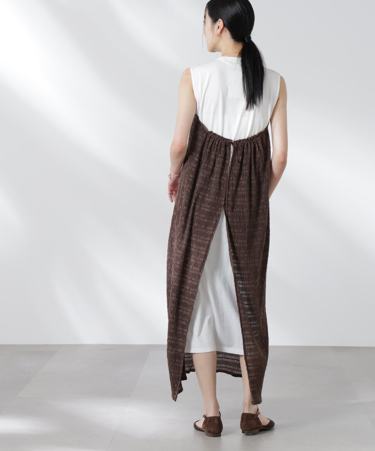 シャーリングベアドッキングカットワンピース 6695119324