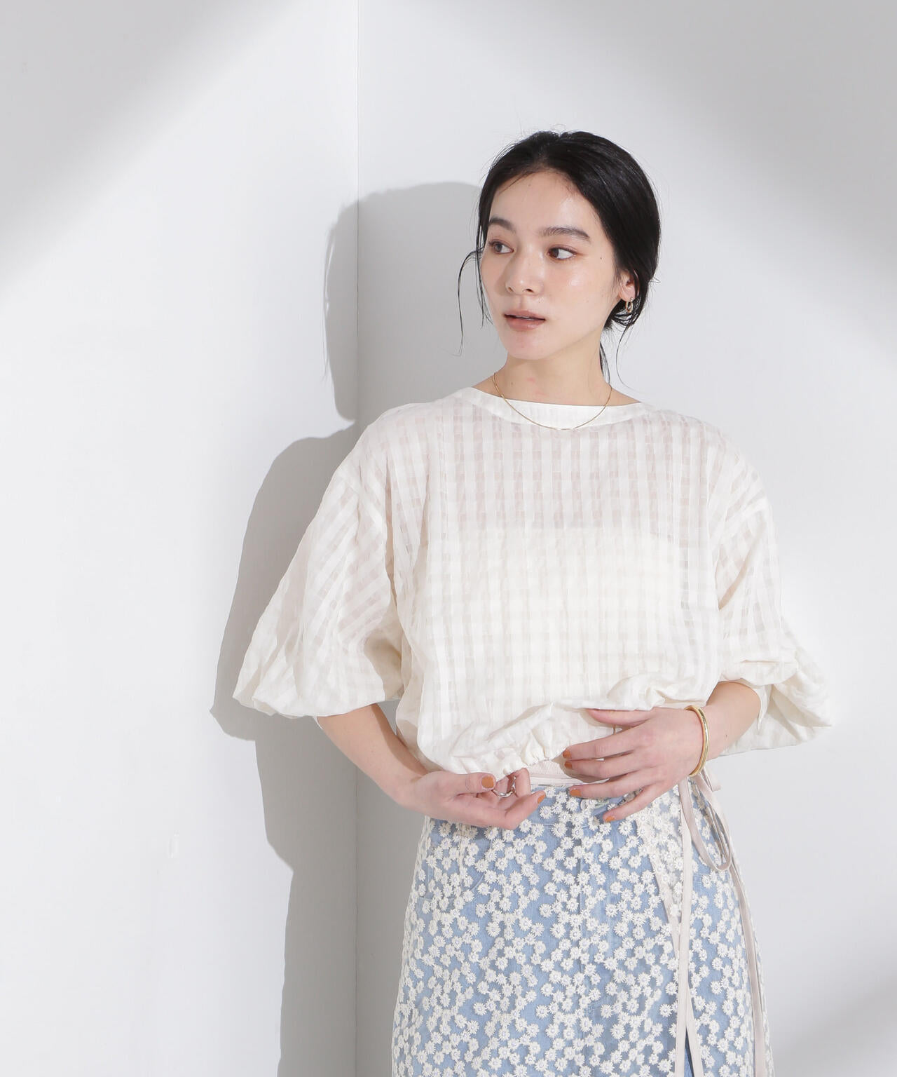 シアーチェックバックオープンバルーンブラウス 6695120314