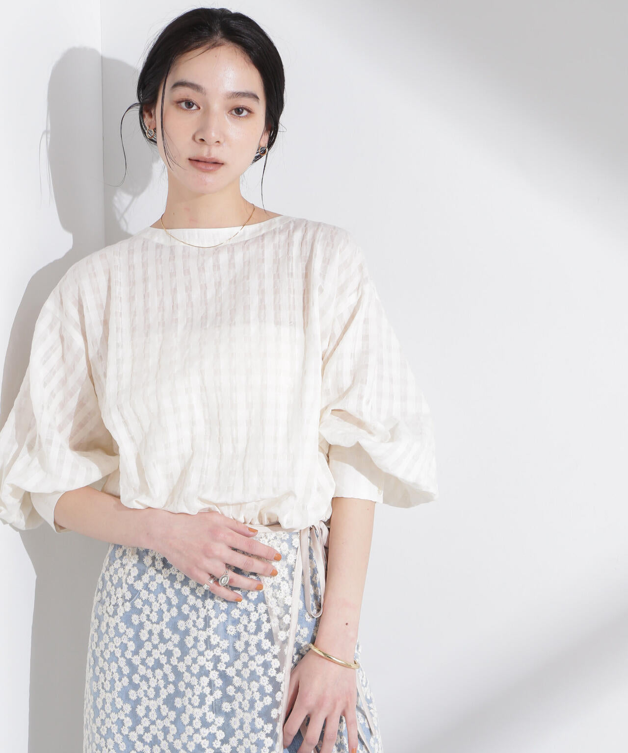 シアーチェックバックオープンバルーンブラウス 6695120314