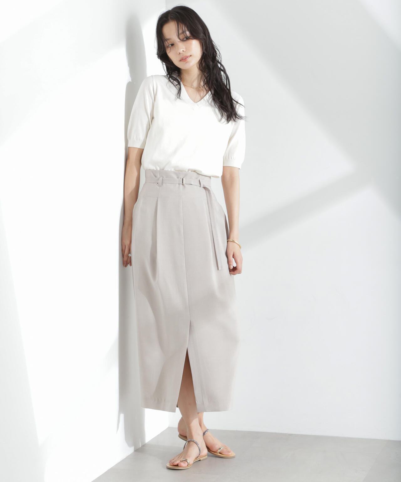 TEKNICO GIZAコットンVネックコンパクトニット 6695122313