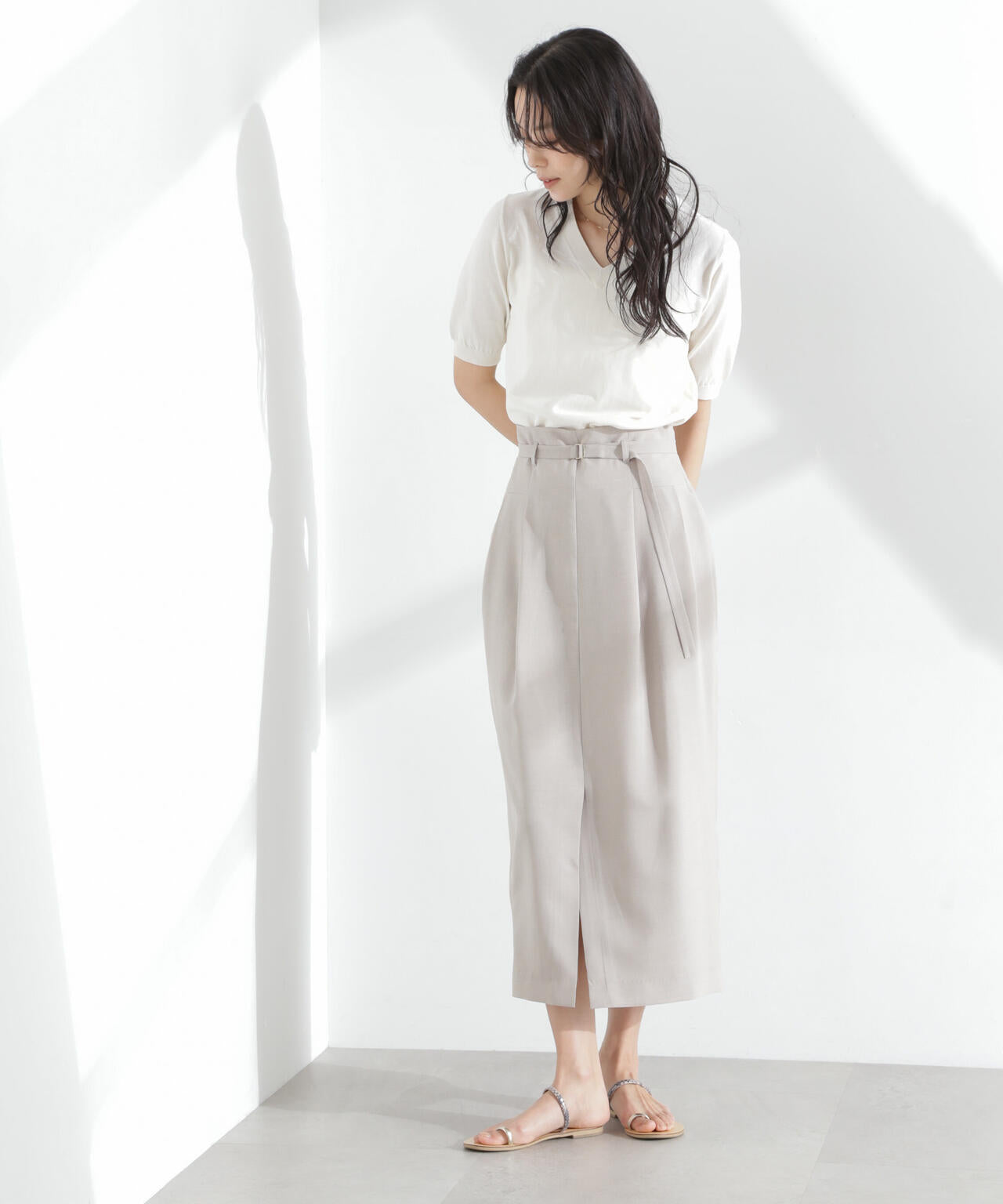 TEKNICO GIZAコットンVネックコンパクトニット 6695122313