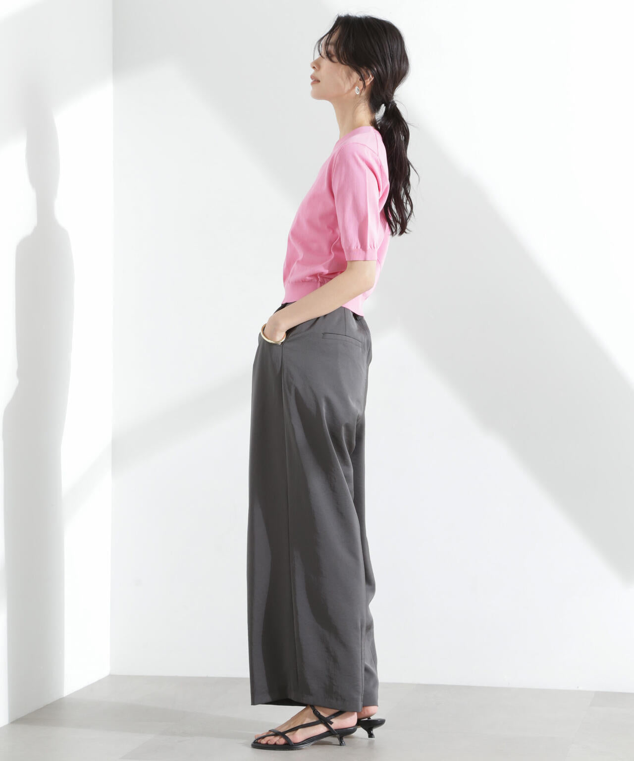 TEKNICO GIZAコットンVネックコンパクトニット 6695122313