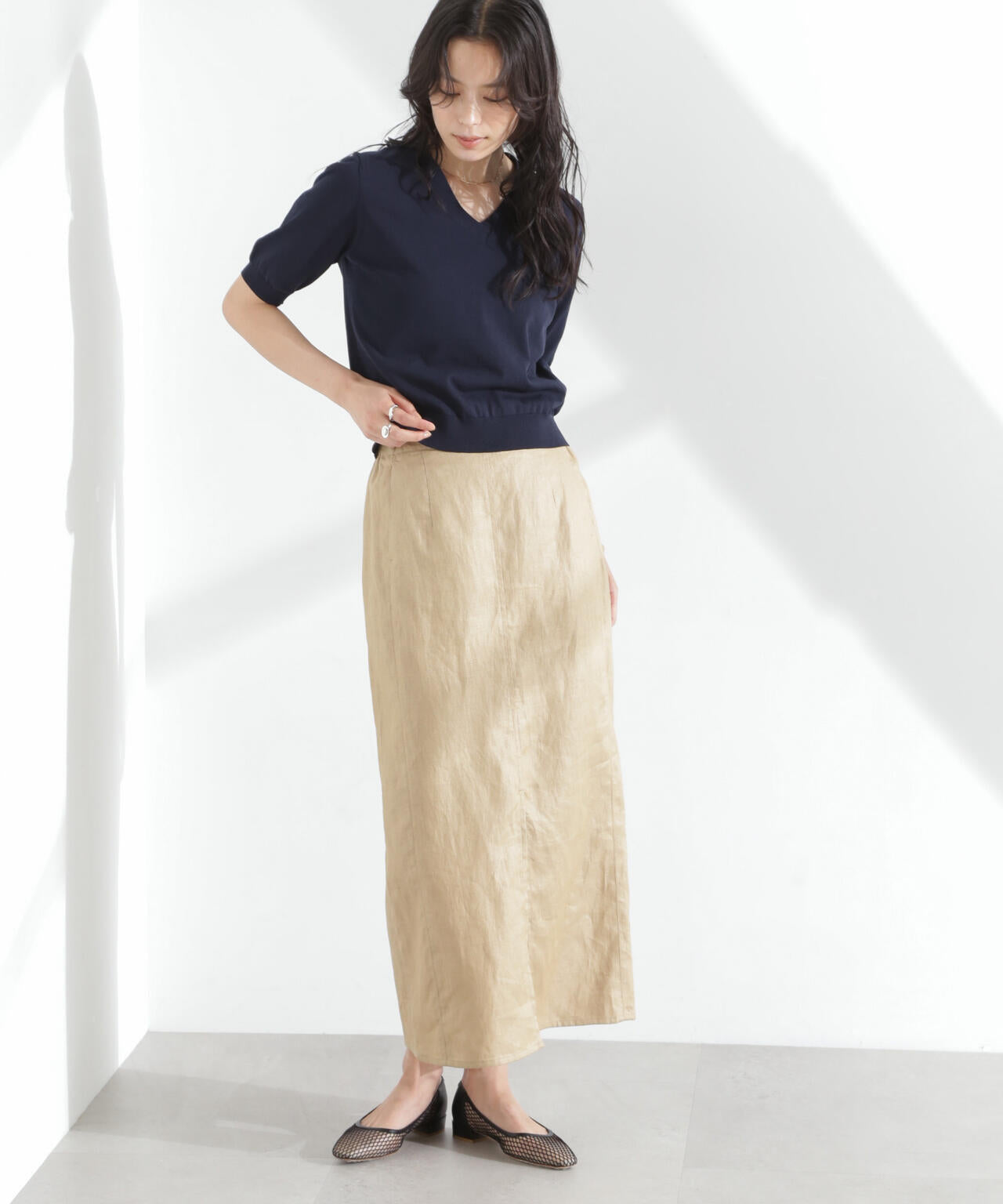 TEKNICO GIZAコットンVネックコンパクトニット 6695122313