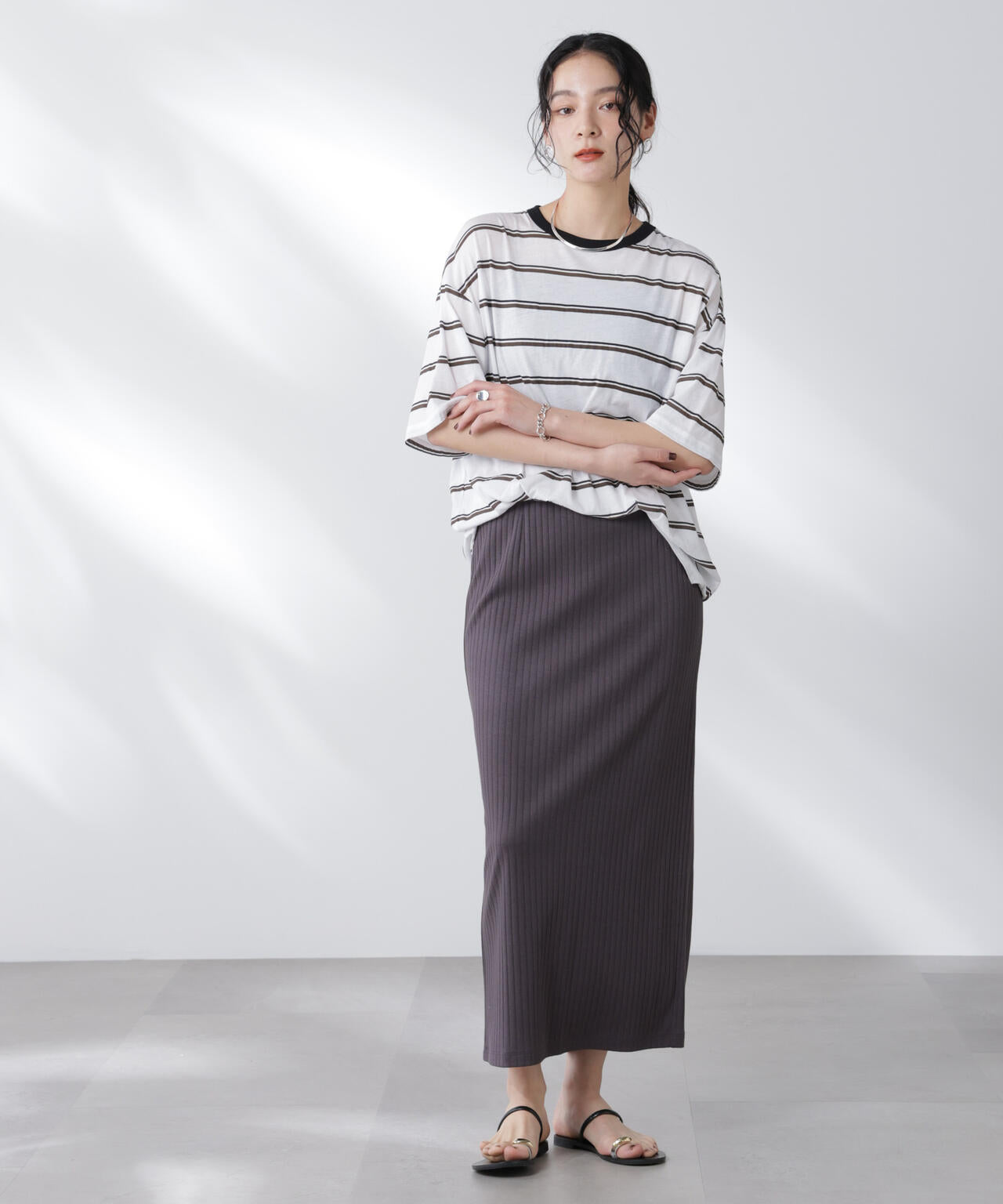新品　Banana Republic リブ付　モノトーン水彩柄　タイトスカート BANANA REPUBLIC FACTORY STORE（バナナリパブリック