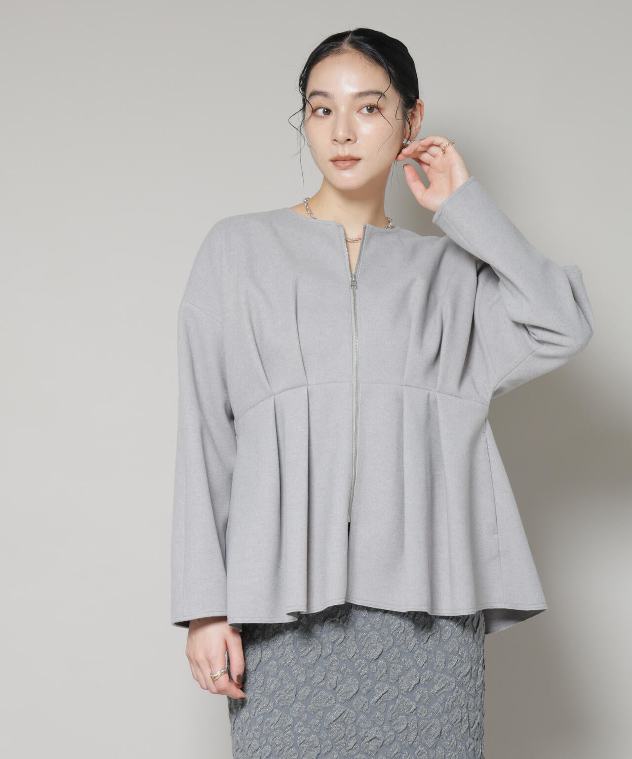 ニードルジャージーペプラムブルゾン 6695212304