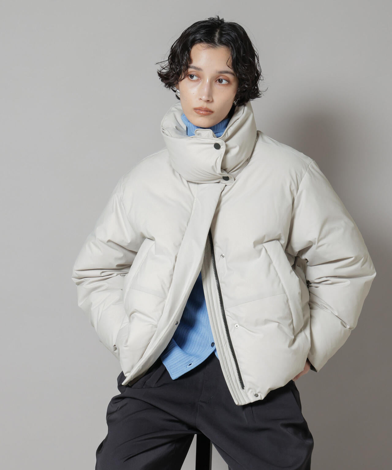 「西川ダウン(R)」ソロテックスショートダウン