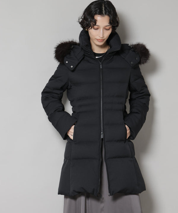 「西川ダウン(R)」サージロングダウン