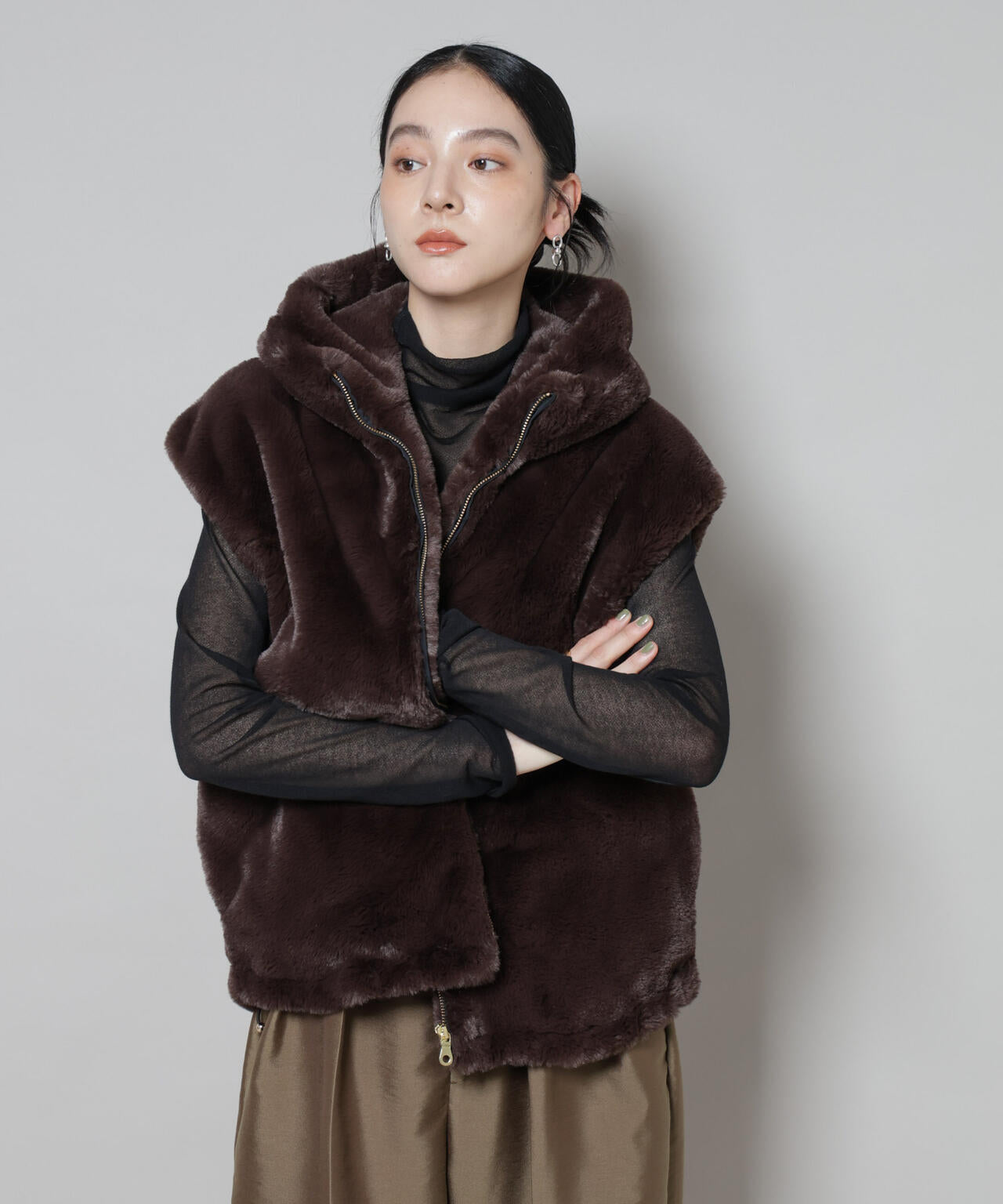 フェイクファーフードベスト 6695216305