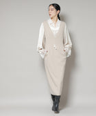 ライトベージュ