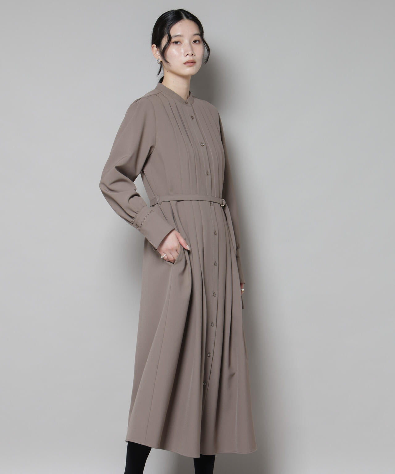 ダブルクロス ベルト付き タック ワンピース