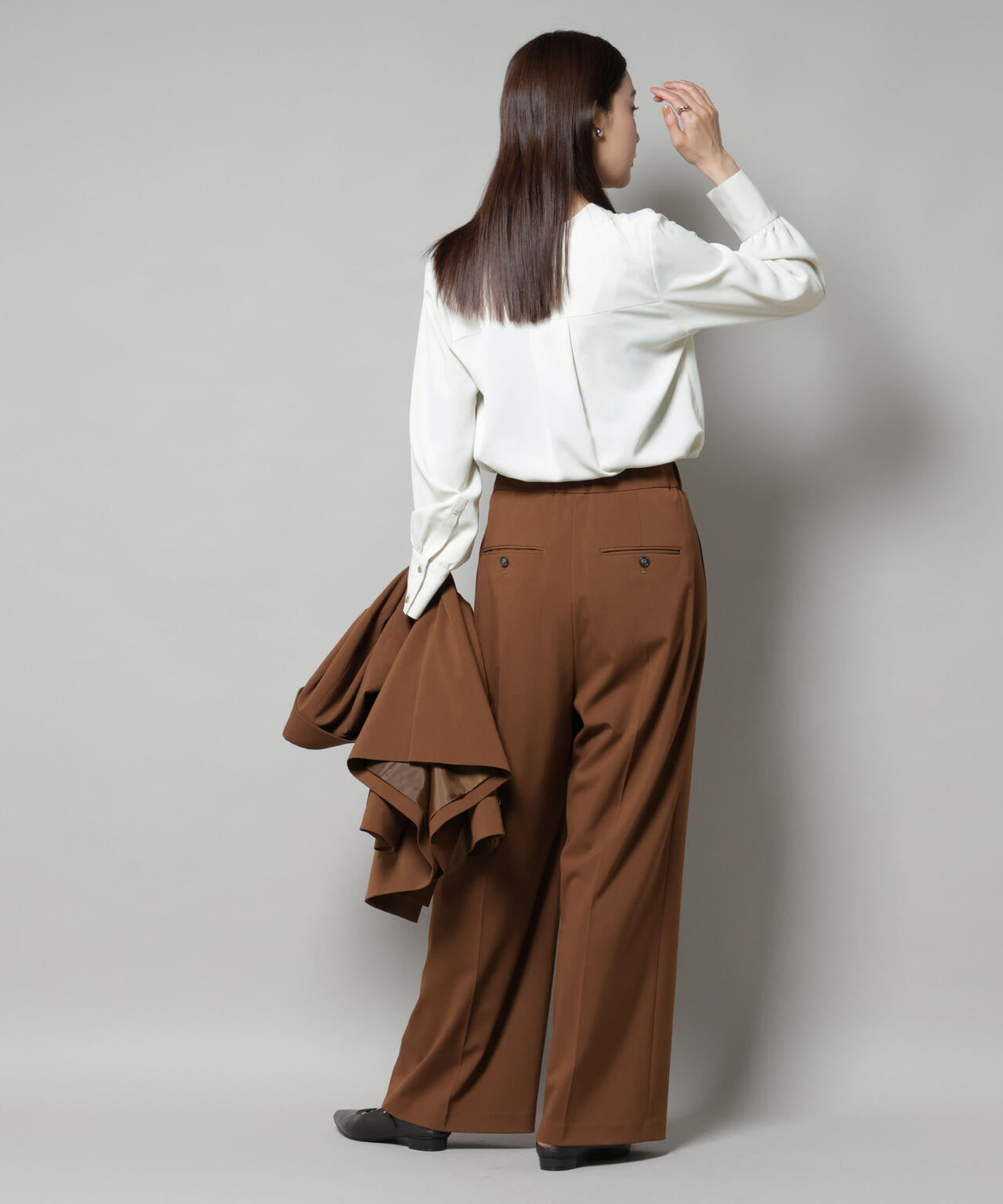 grovde ブラウン Vネック 長袖 ブラウス grovde ブラウン Vネック 長袖 ブラウス grovde ブラウン Vネック 長袖