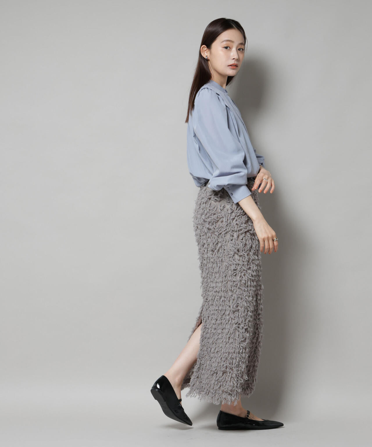 ショルダーギャザーブラウス 6695220307