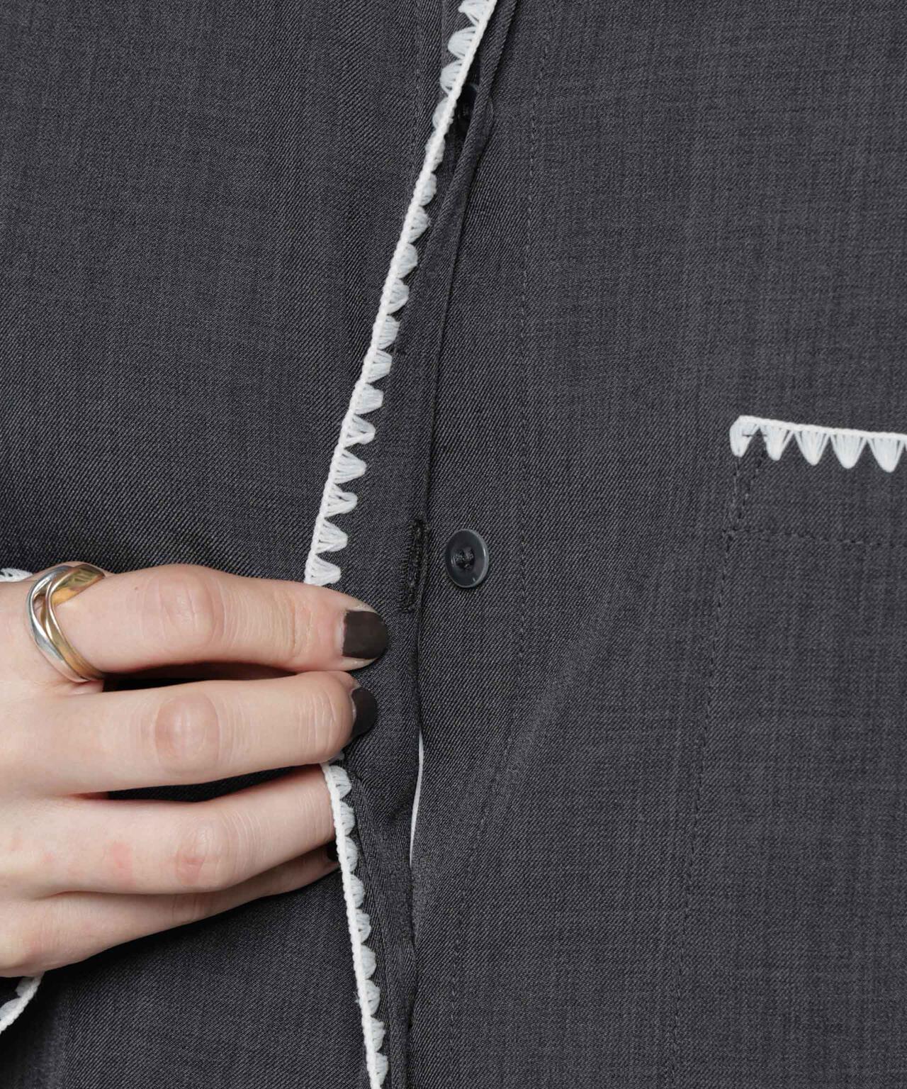 トリミング刺繍ツイルシャツ 6695220310