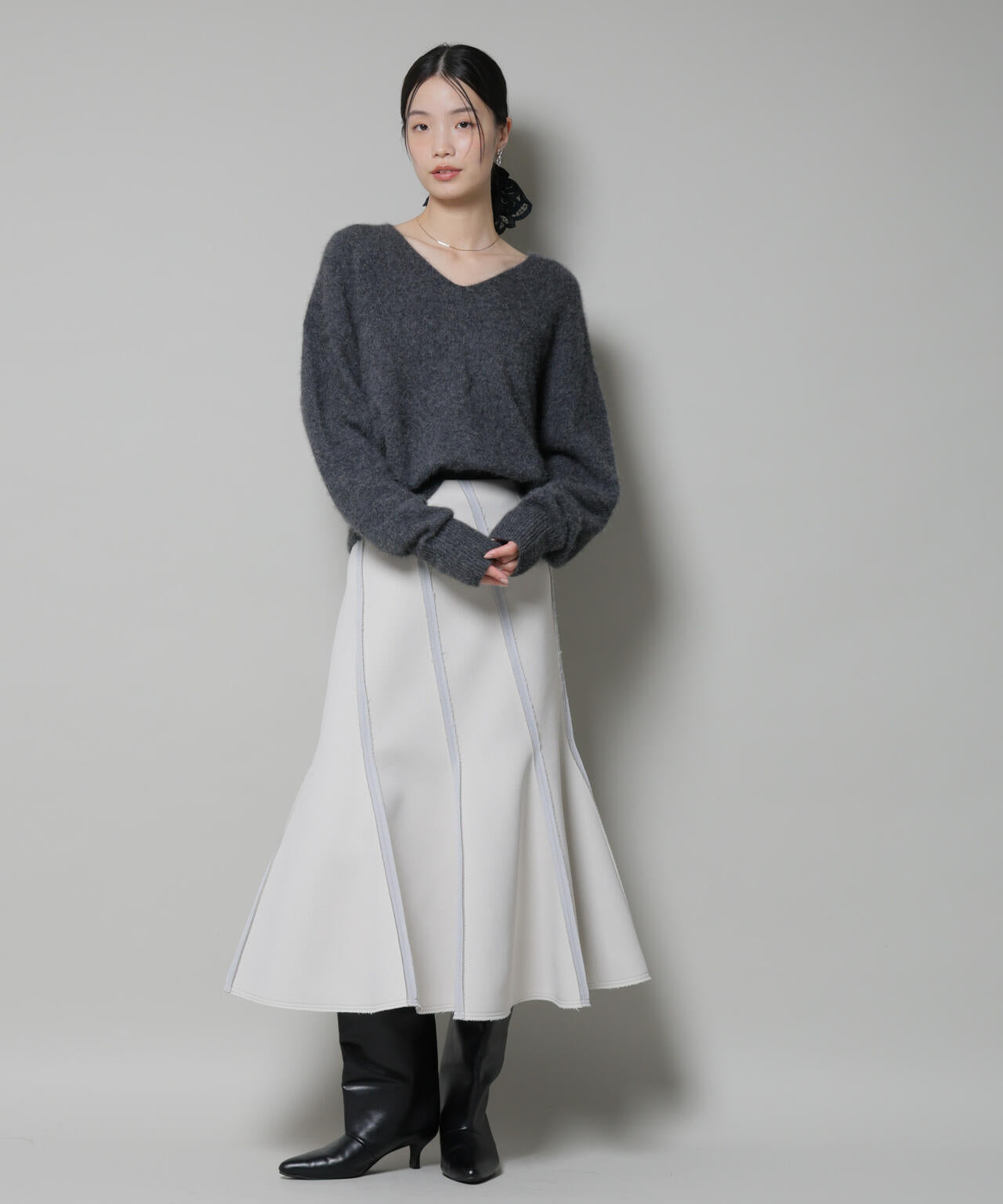 ウォッシャブルフォックスVネックニットプルオーバー 6695222308