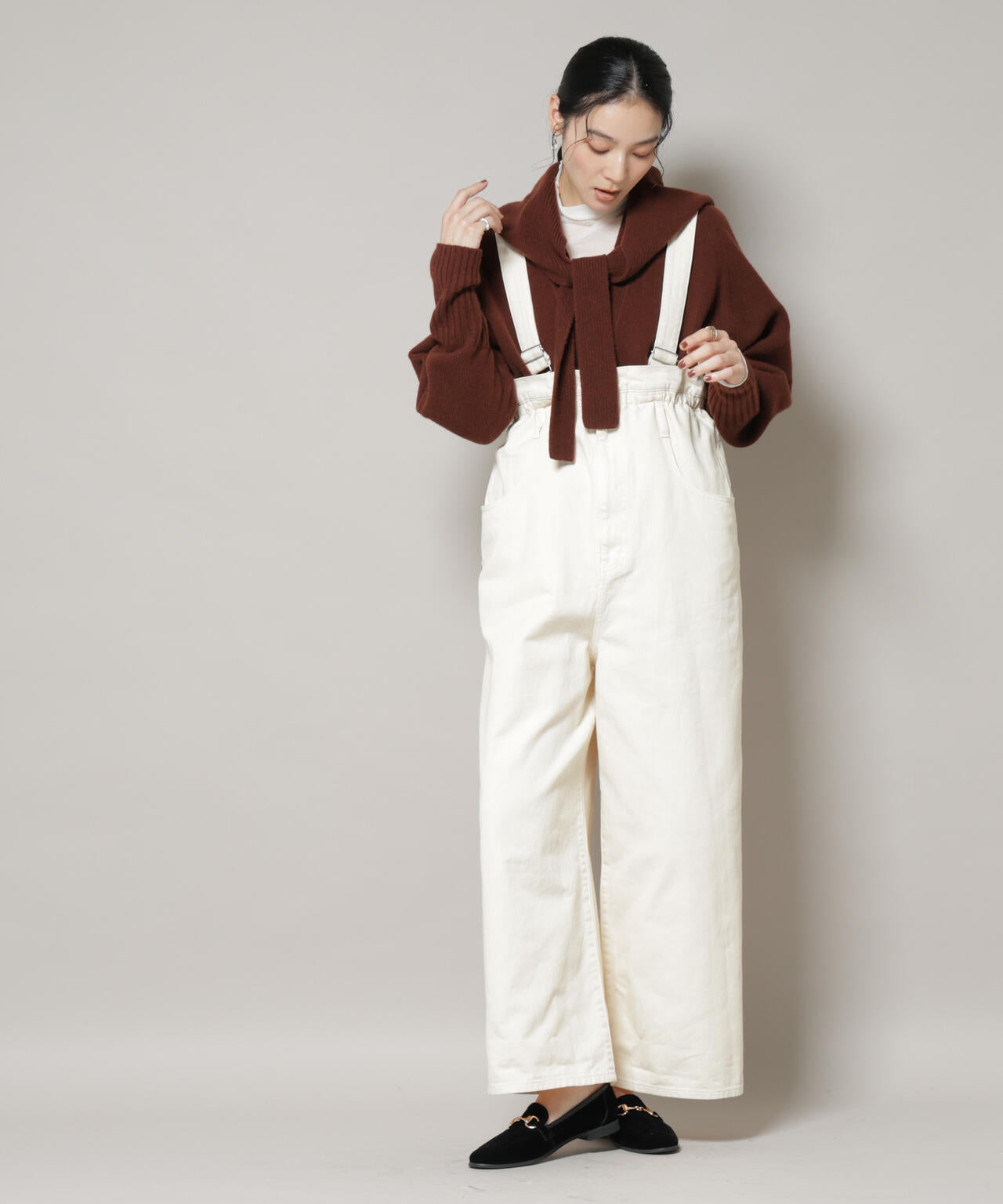 AQUAウールカシミヤVネックカーディガン 6695222311