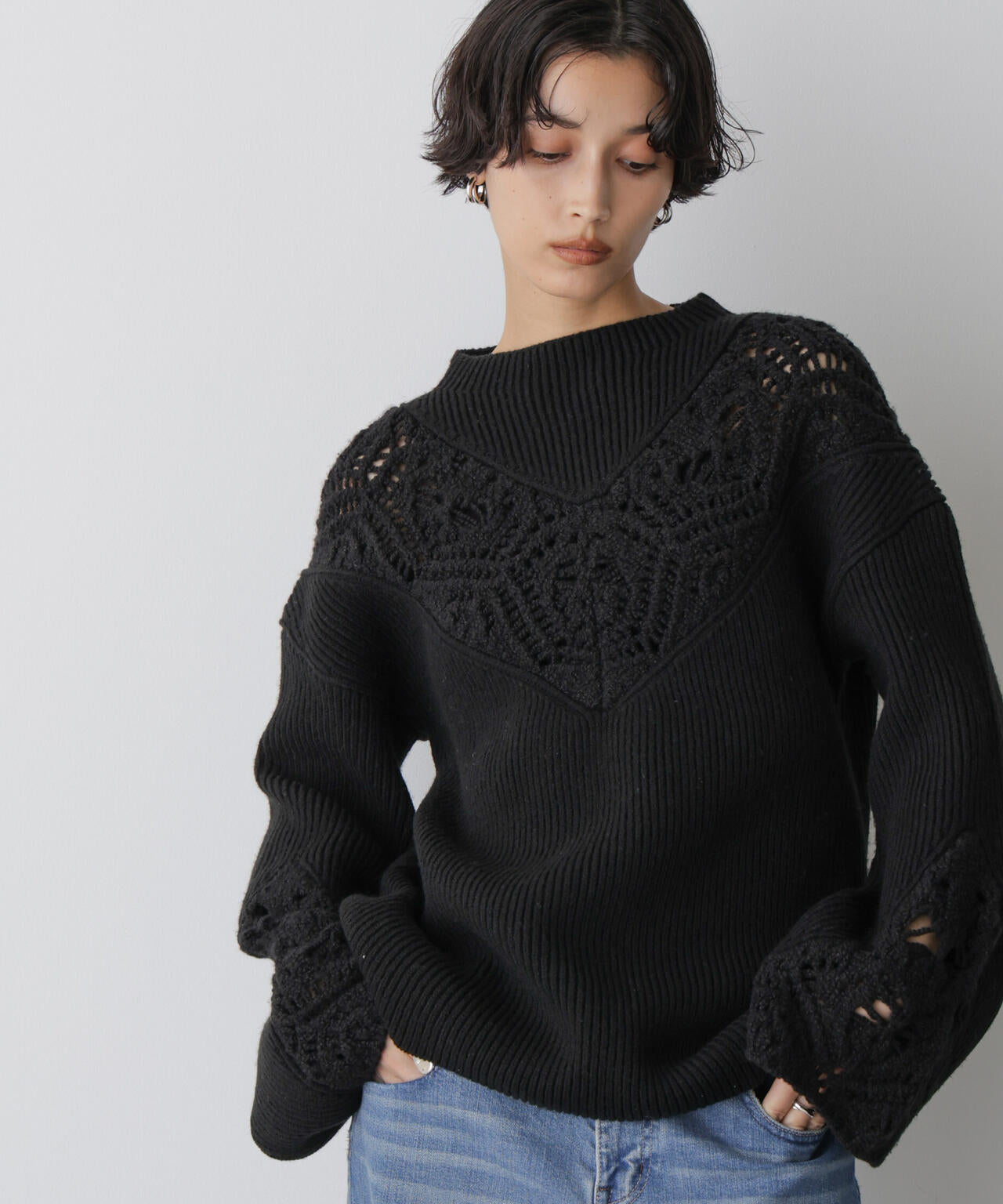 「STEVELOUR」レースモチーフフレア袖ニット 6695222329