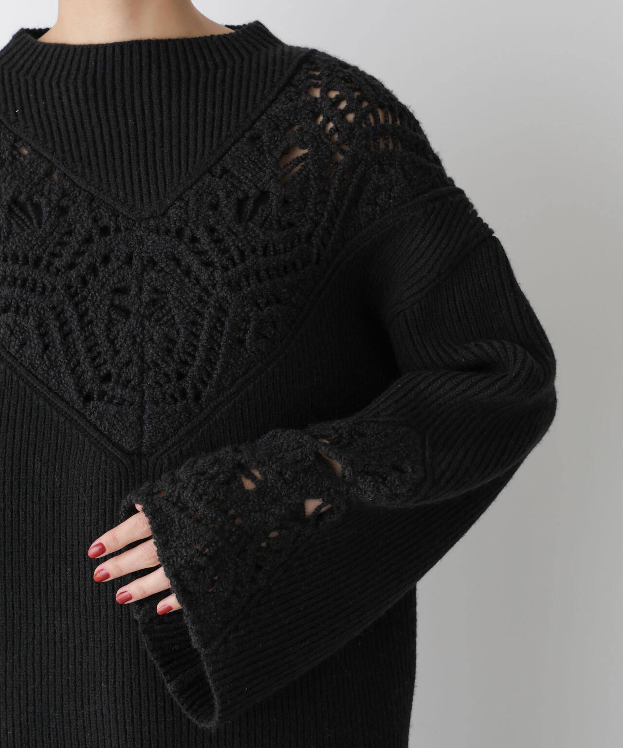 「STEVELOUR」レースモチーフフレア袖ニット 6695222329