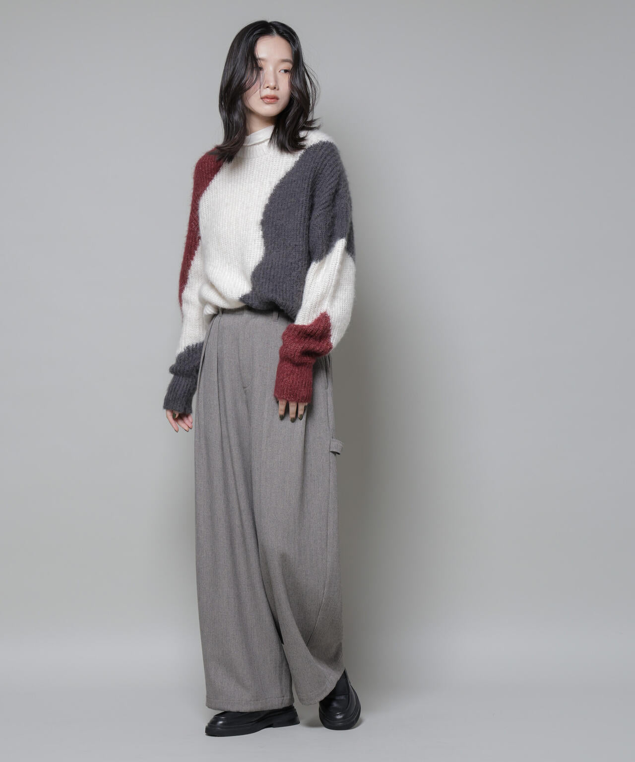 モモ　⭐︎プロフ必読下さい⭐︎様★展示のみ美品winter　kidモヘア混ニット モヘヤ起毛 カーブパターン ブロッキング ニット