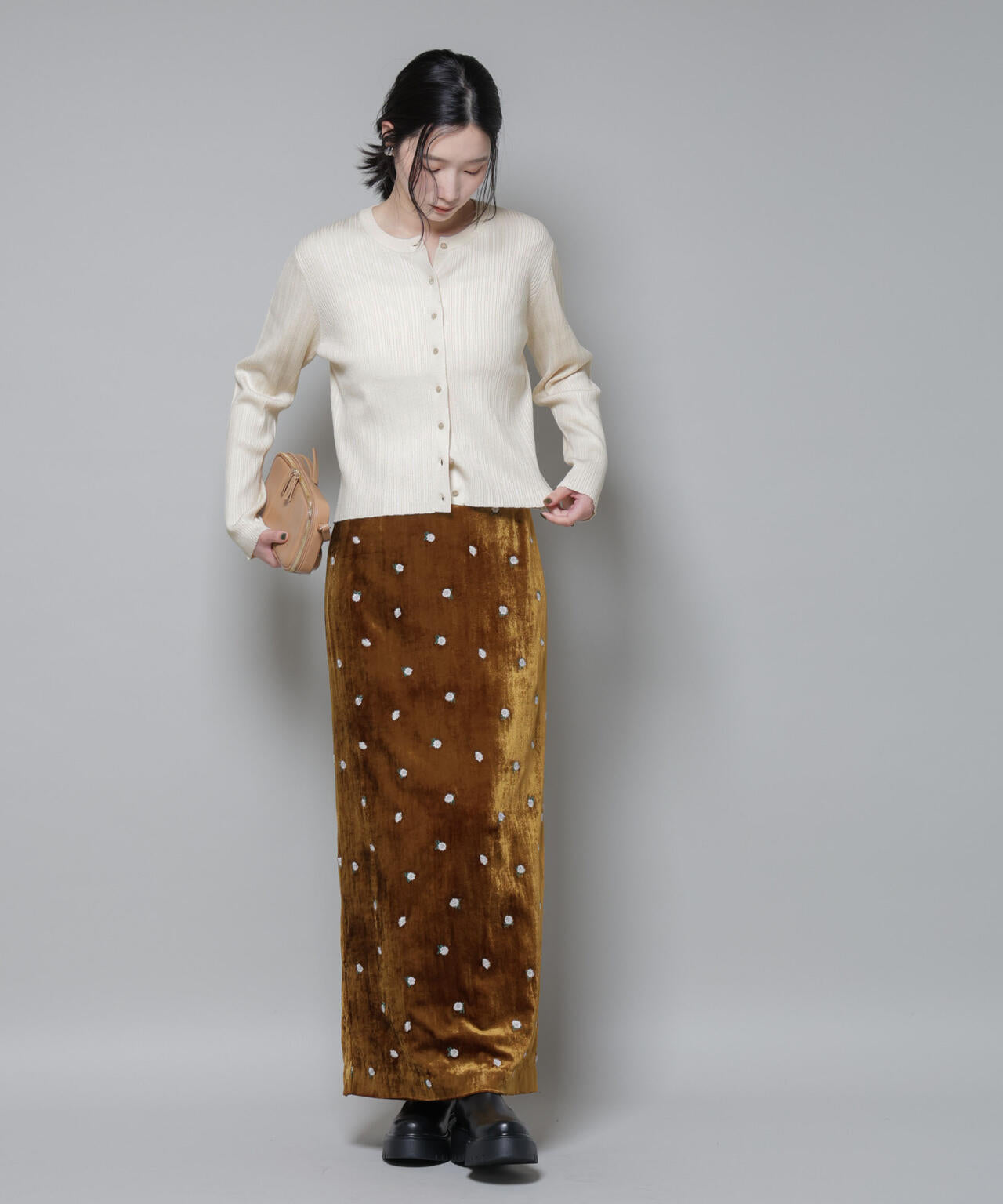 ホホバオイル加工ランダムリブカーディガン 6695222340