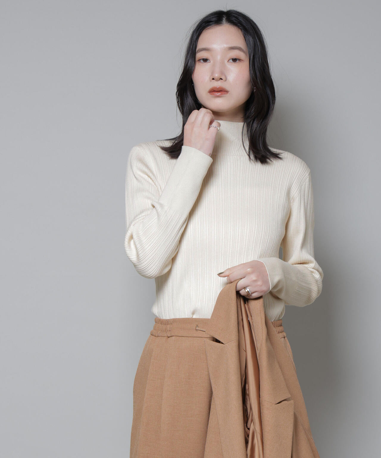 ホホバオイル加工ランダムリブタートルニット 6695222341