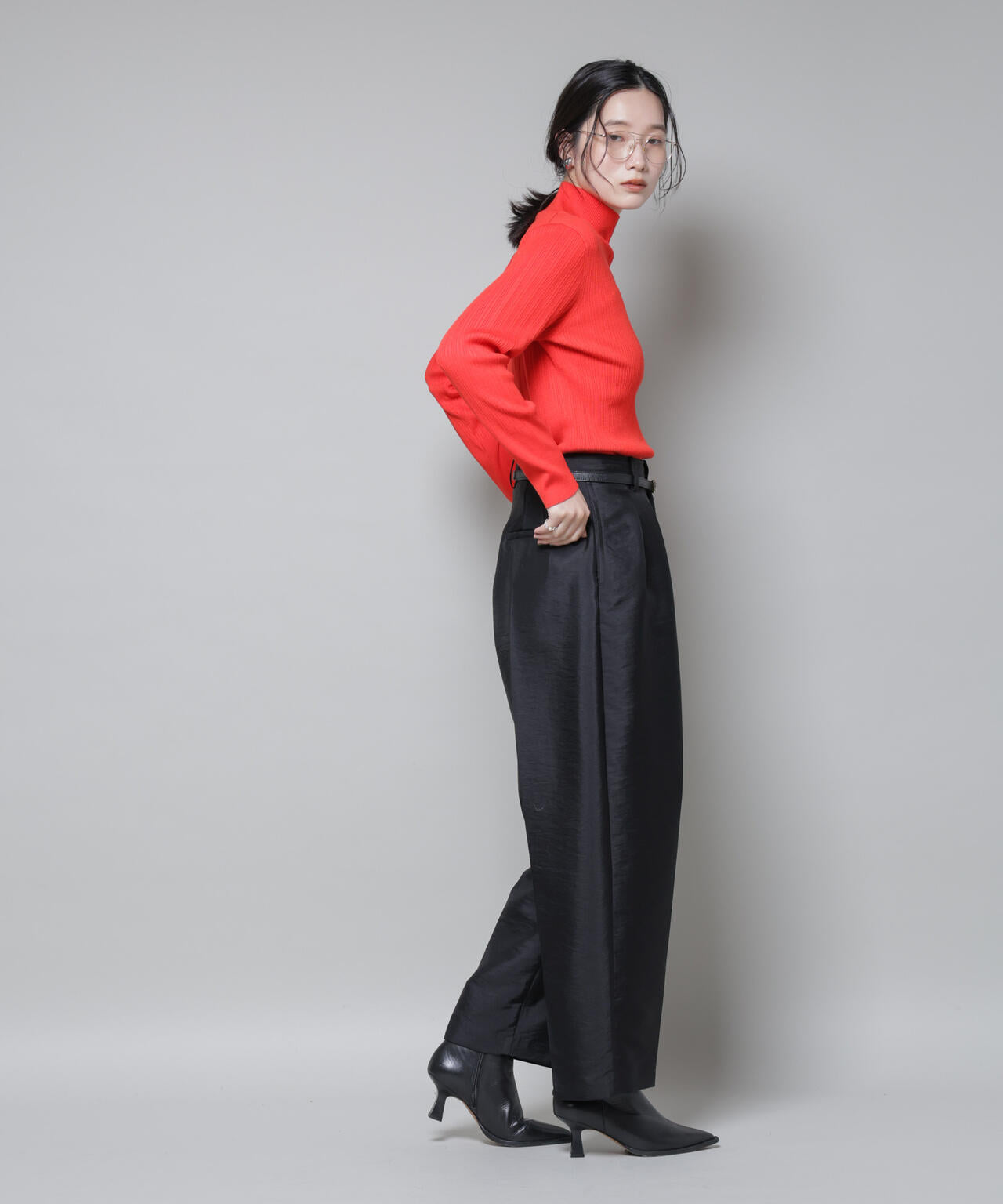 ホホバオイル加工 ランダムリブ タートルニット