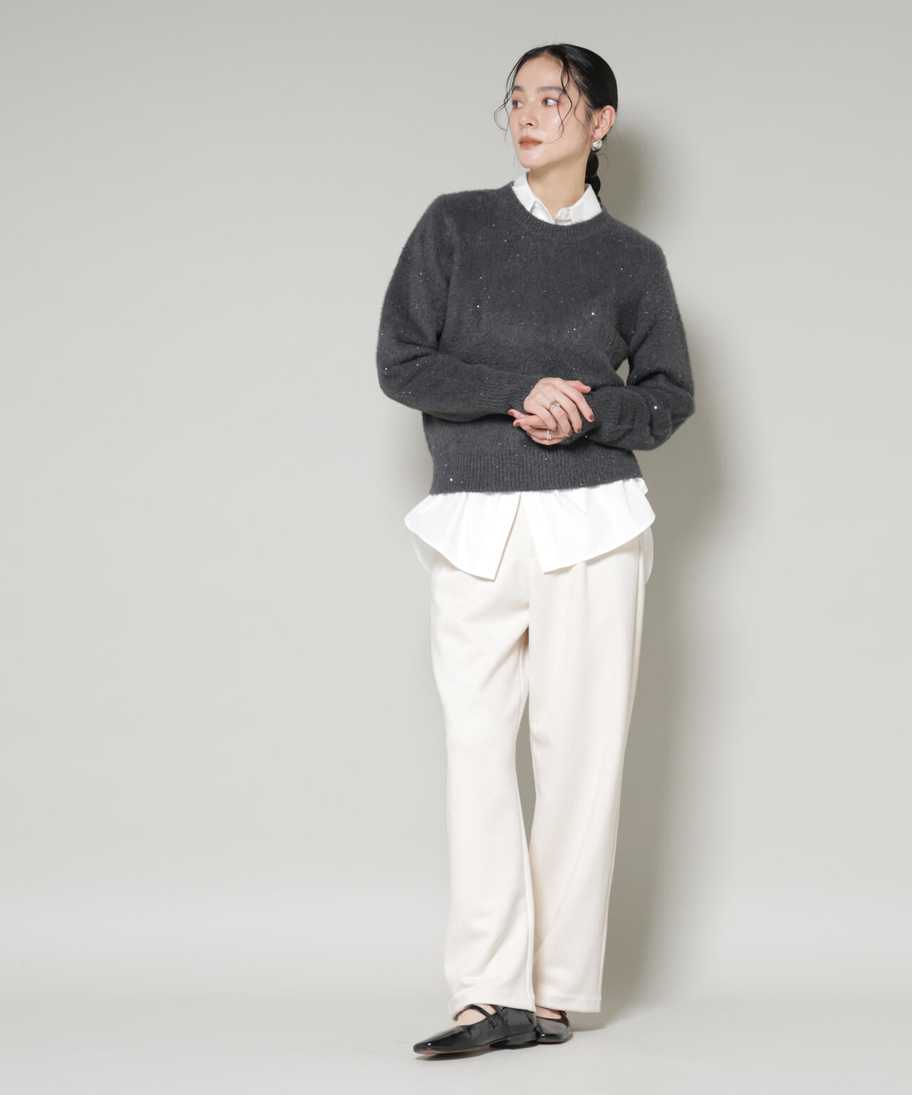 スパンコールフェザーニットプルオーバー 6695222343