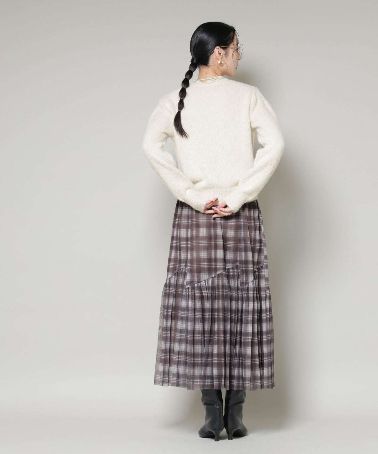 スパンコールフェザーニットプルオーバー 6695222343