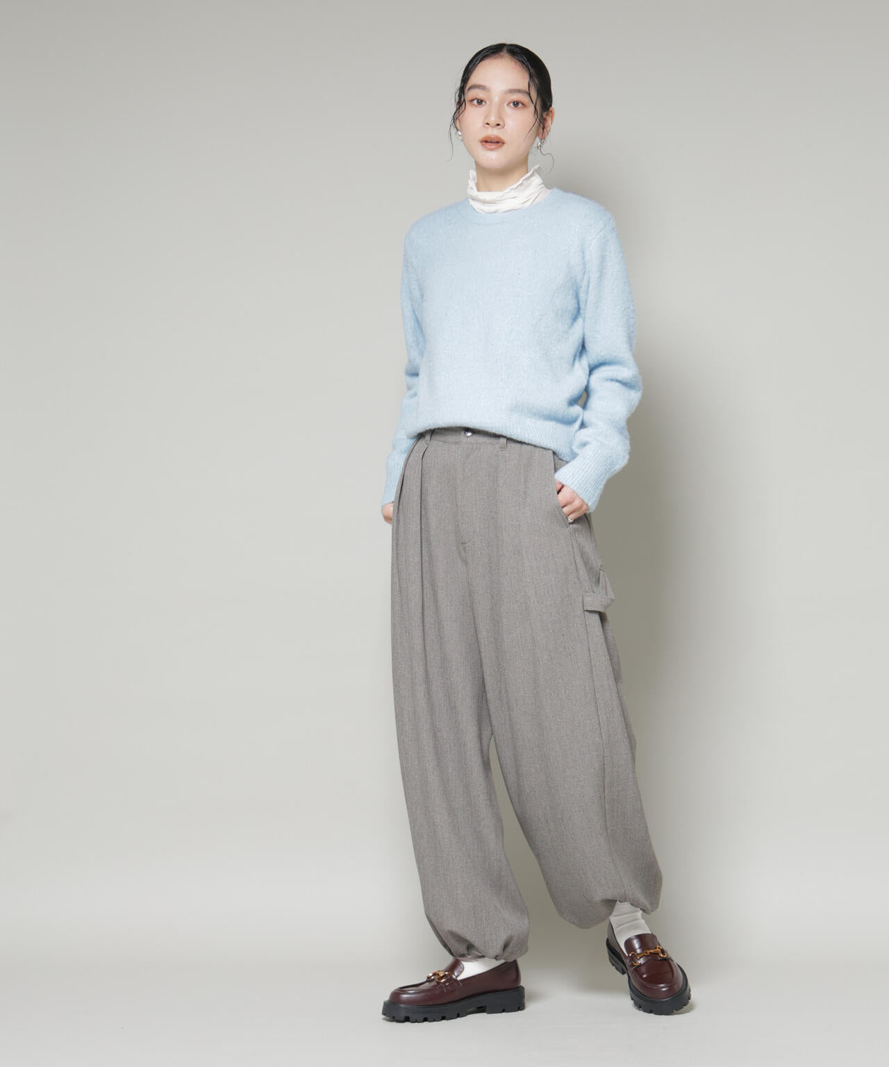 スパンコールフェザーニットプルオーバー 6695222343