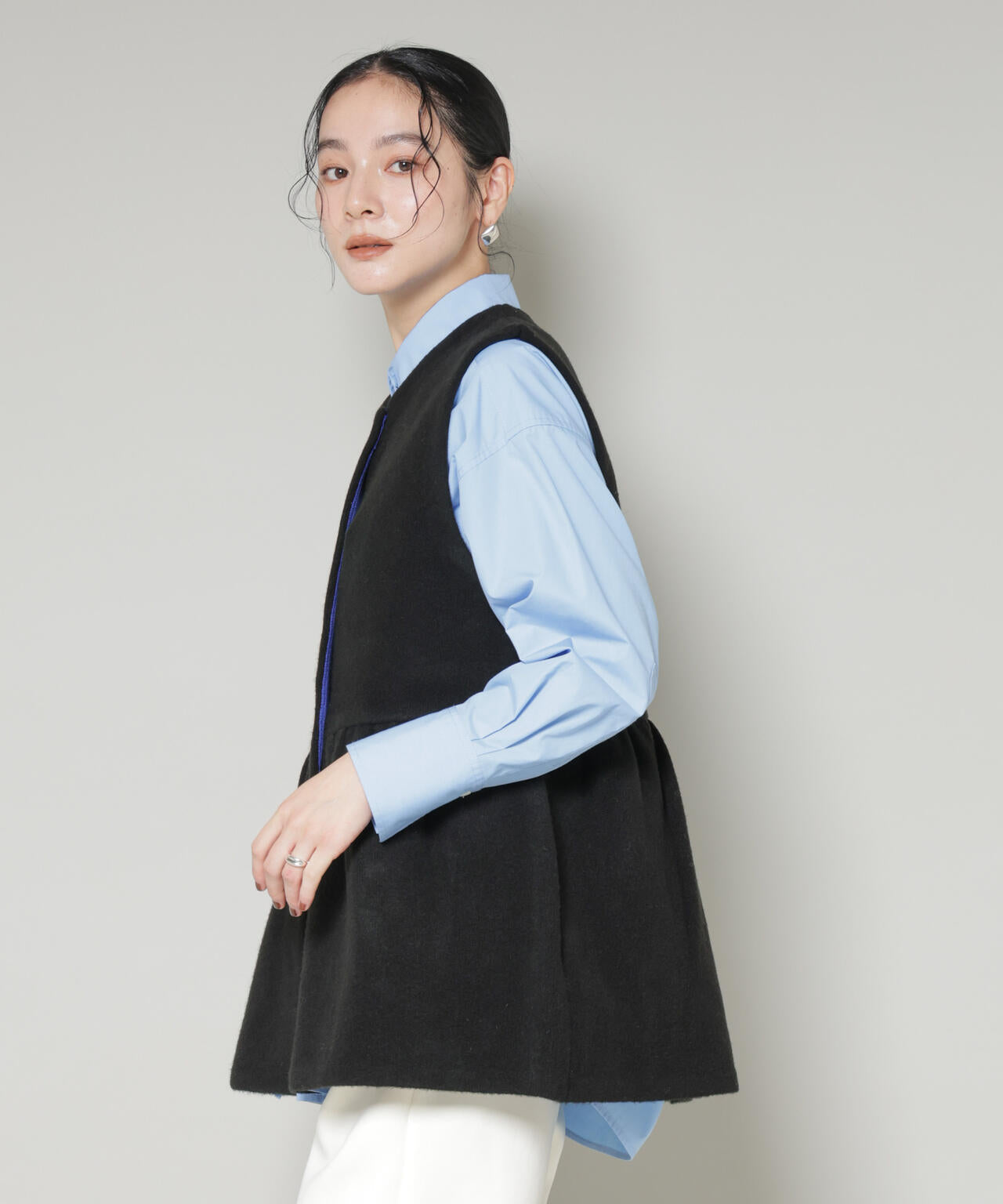 ダブルフェイスペプラムニットベスト 6695222346