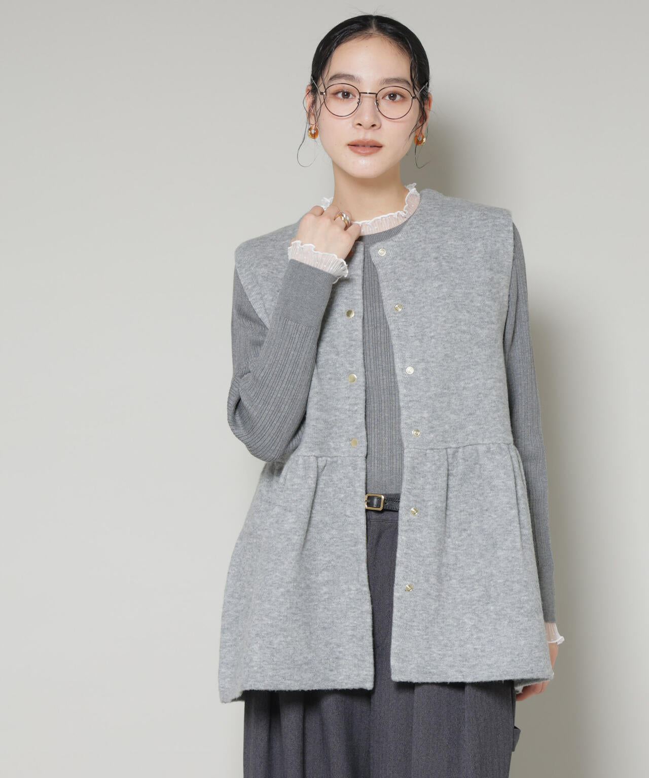 ダブルフェイスペプラムニットベスト