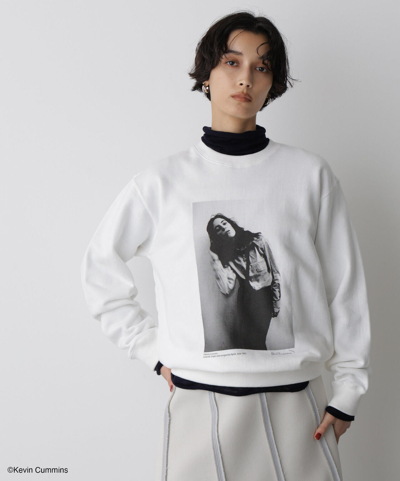 「STEVELOUR」Kevin Cummins×STEVELOURトレーナー 6695223320
