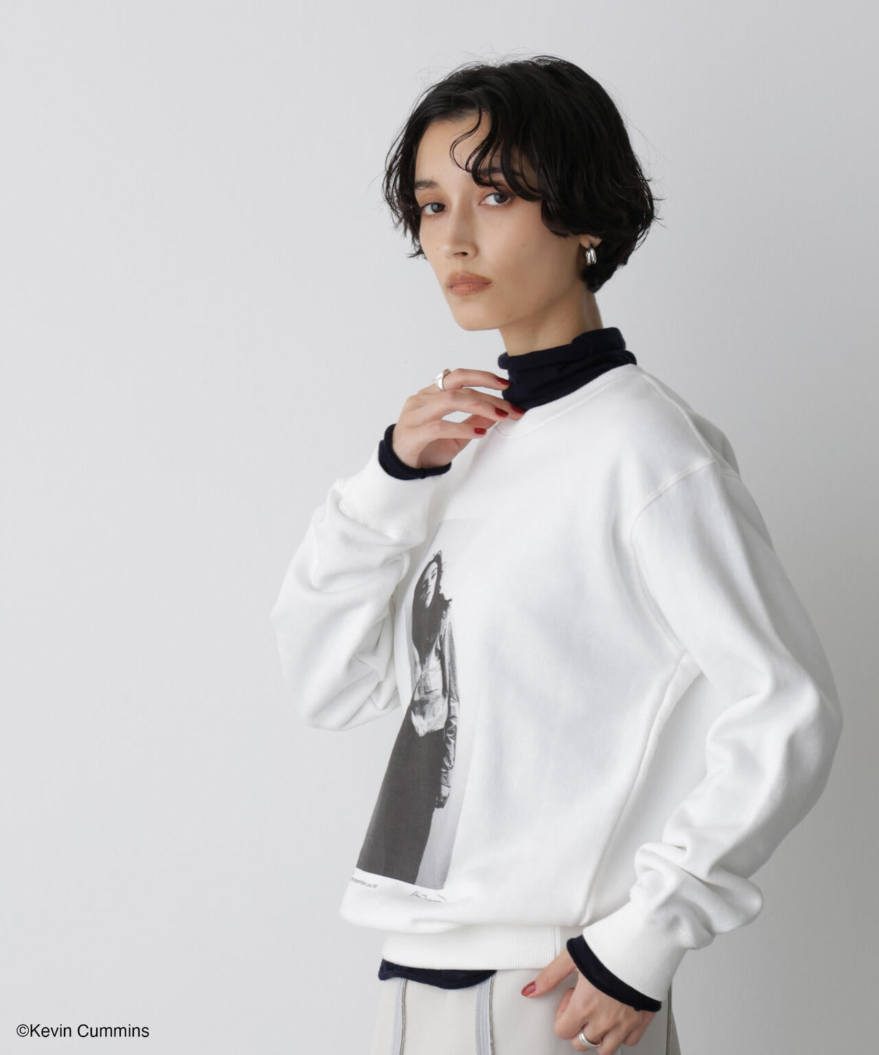 「STEVELOUR」Kevin Cummins×STEVELOURトレーナー 6695223320