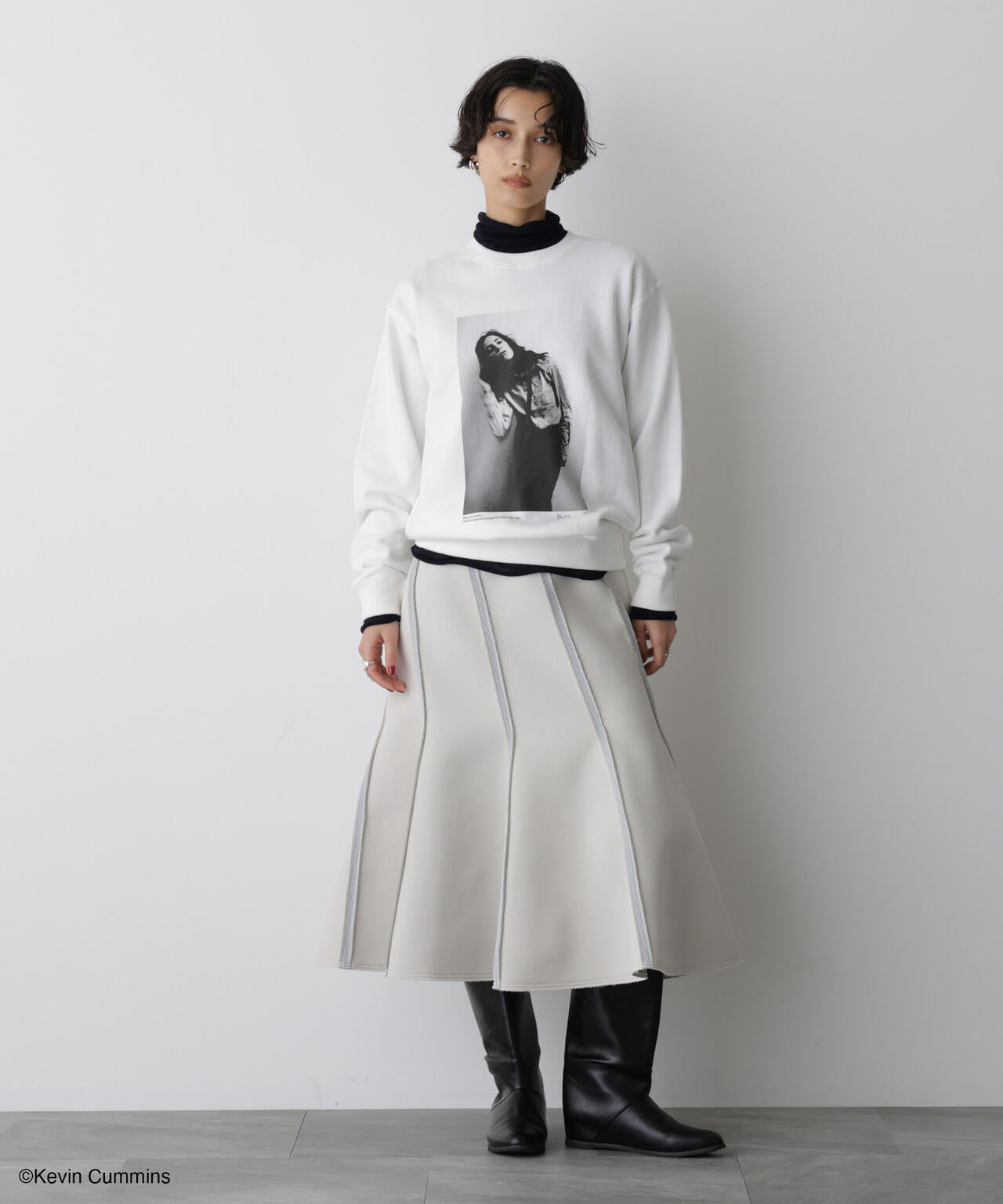 「STEVELOUR」Kevin Cummins×STEVELOURトレーナー 6695223320