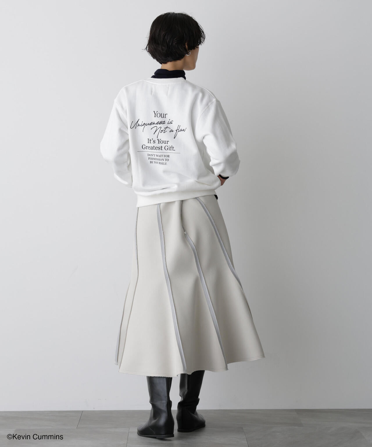 「STEVELOUR」Kevin Cummins×STEVELOURトレーナー 6695223320