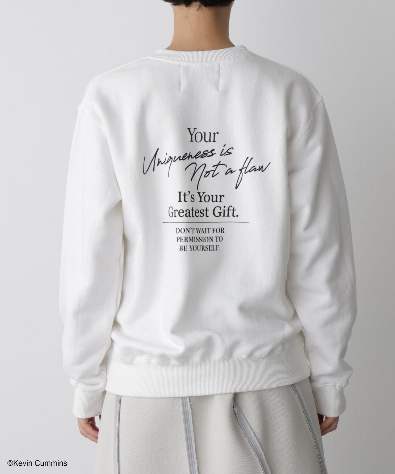 「STEVELOUR」Kevin Cummins×STEVELOURトレーナー 6695223320