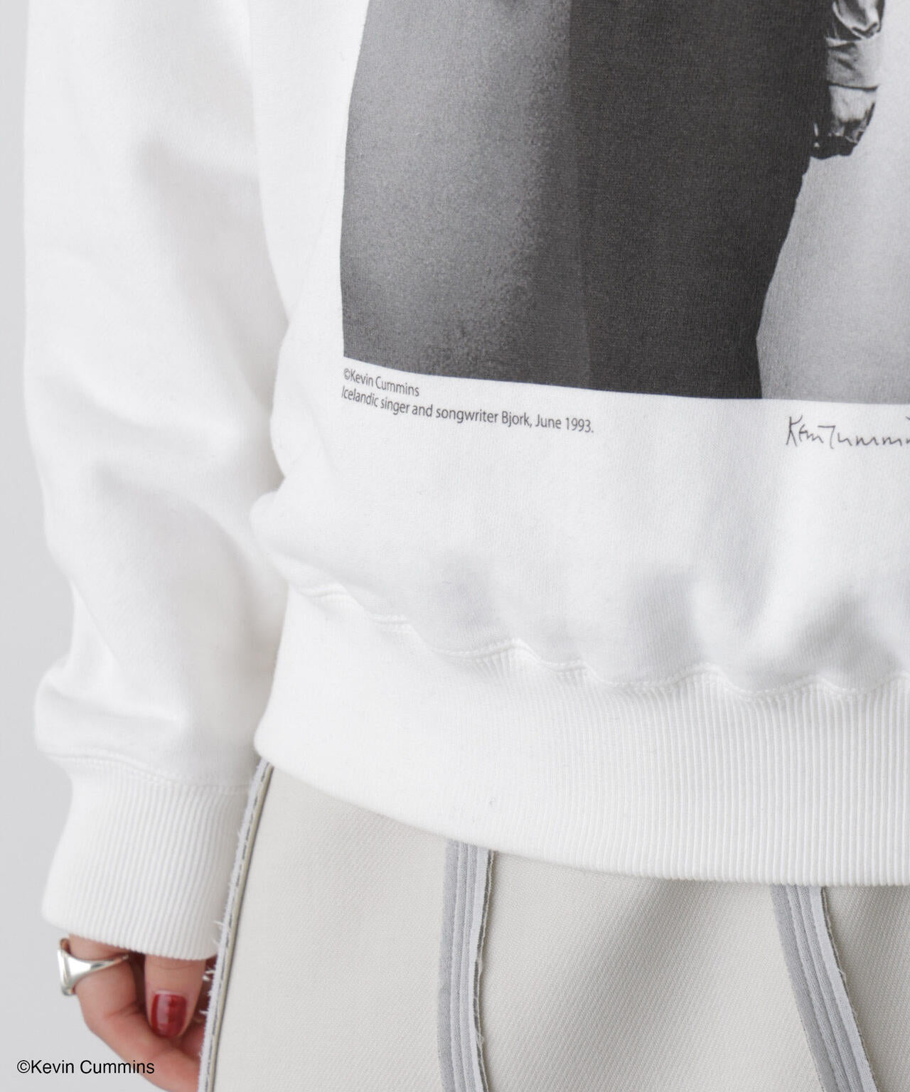 「STEVELOUR」Kevin Cummins×STEVELOURトレーナー 6695223320