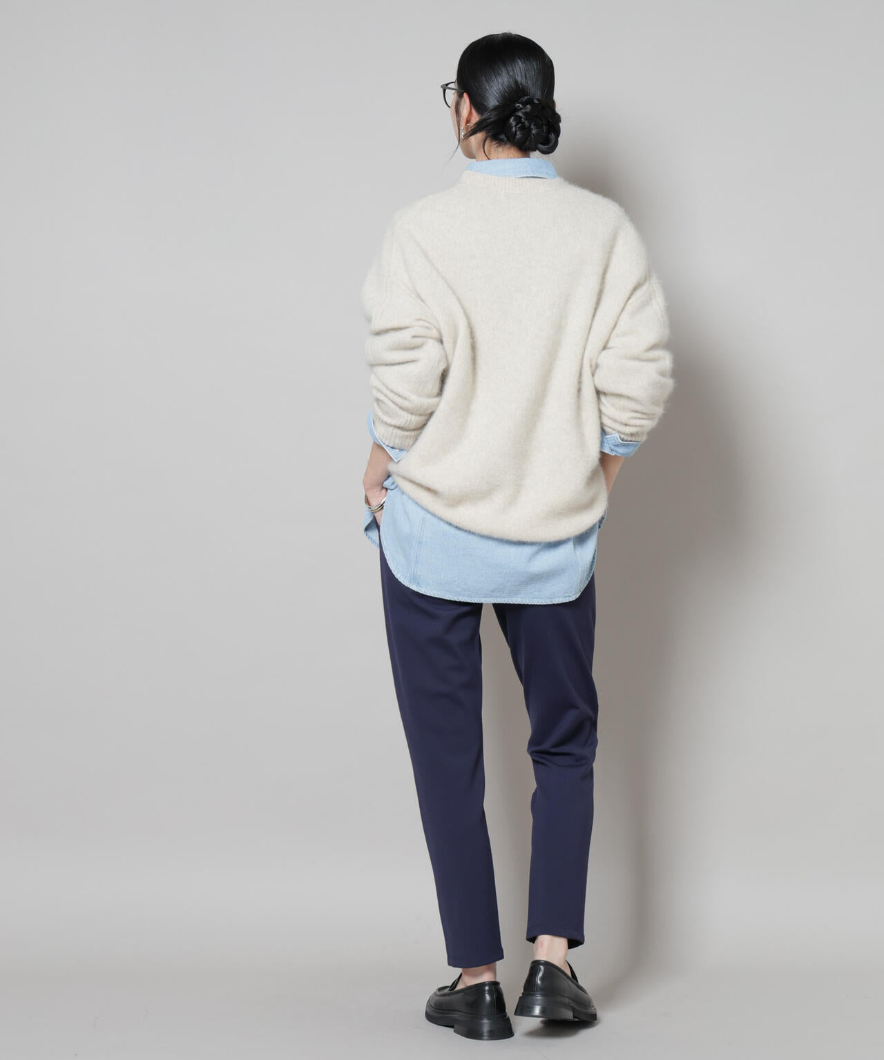 ピンタックポンチスリムパンツ 6695227306