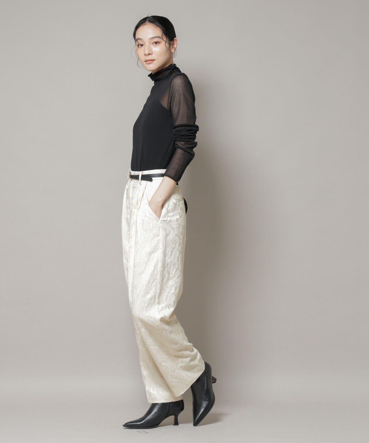 ジャガードタックパンツ 6695227317