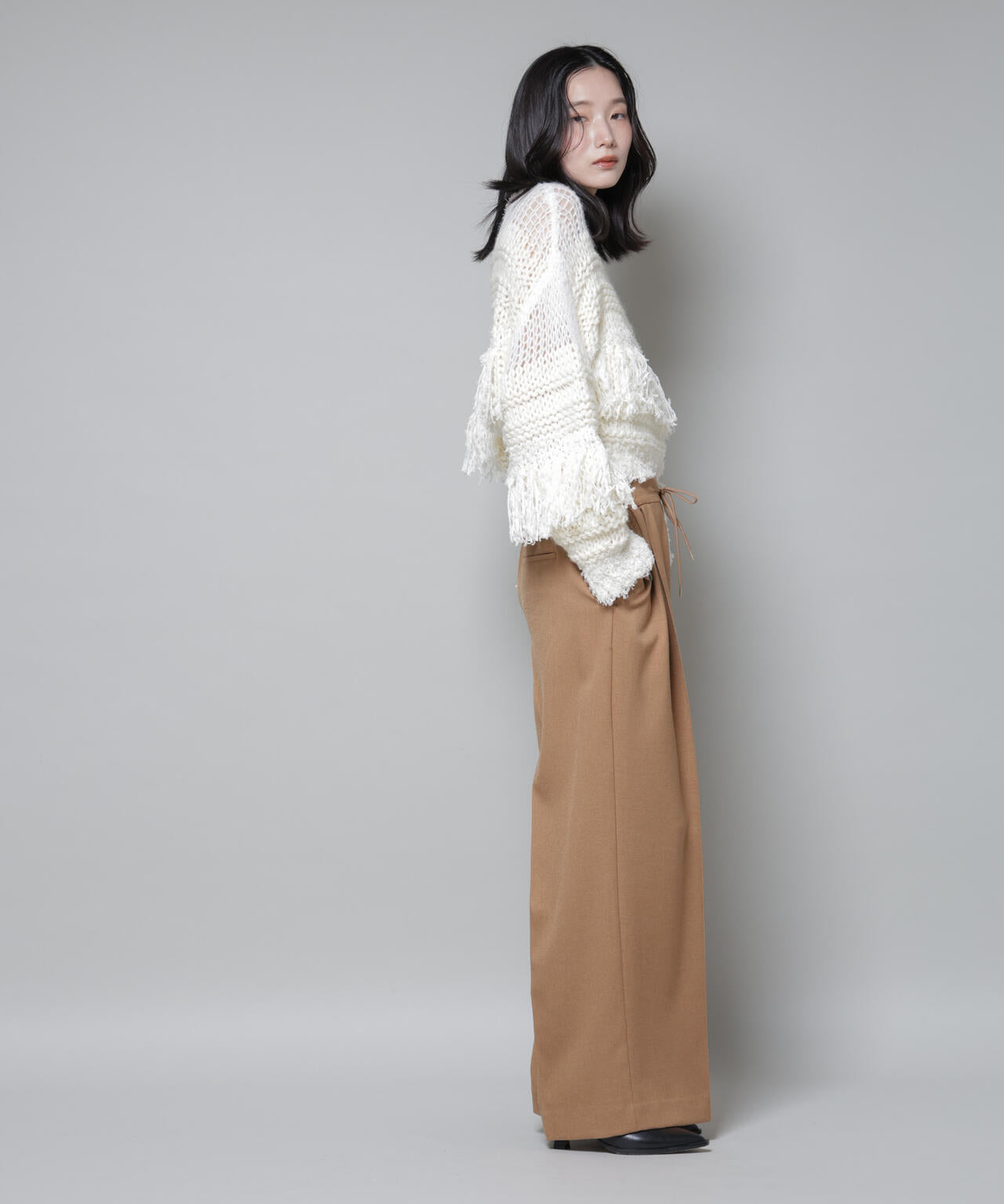 ストレッチサージ ピンタック イージー ワイドパンツ ( セットアップ 可)