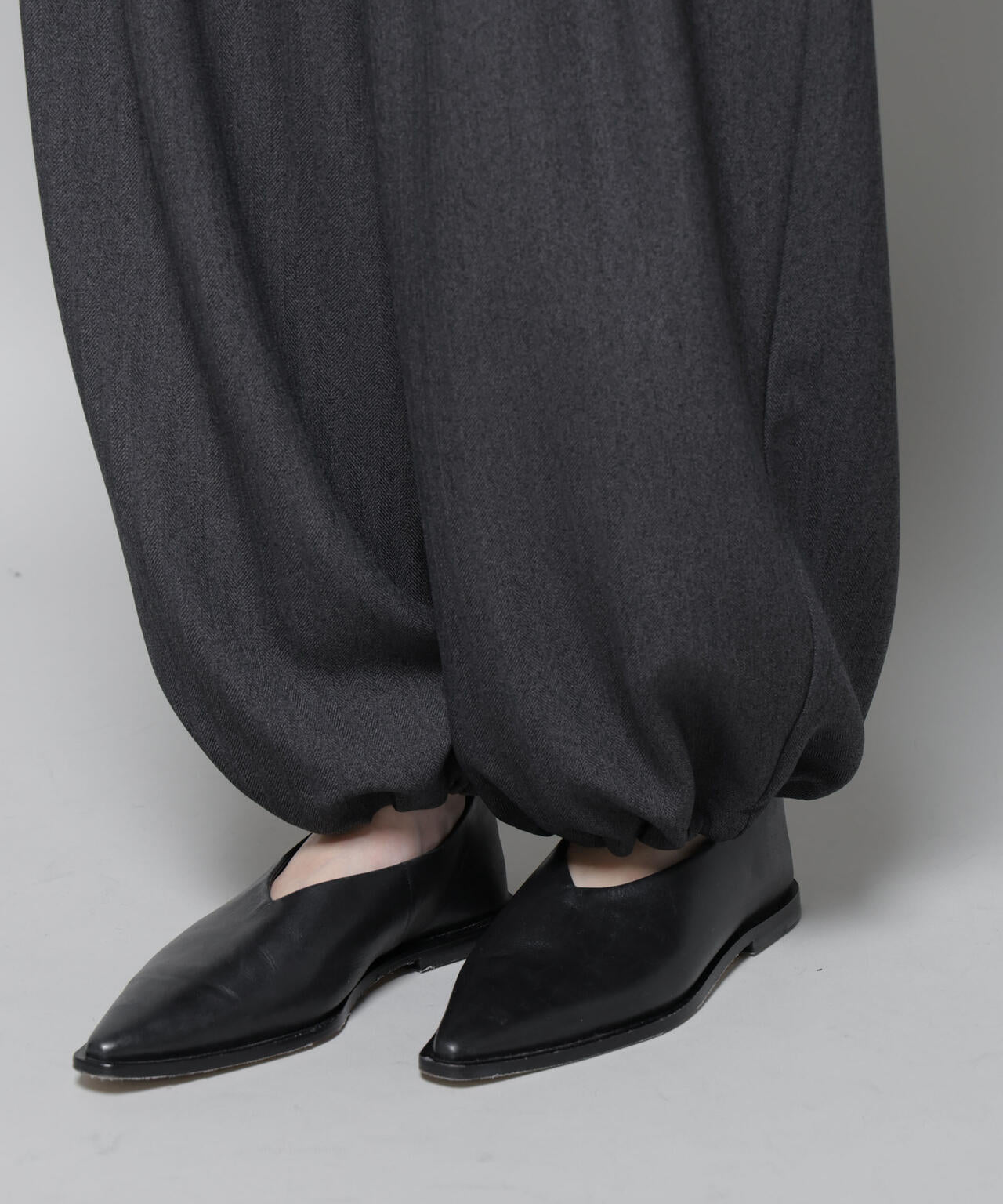 ヘリンボンツイードペインタードロストパンツ 6695227321